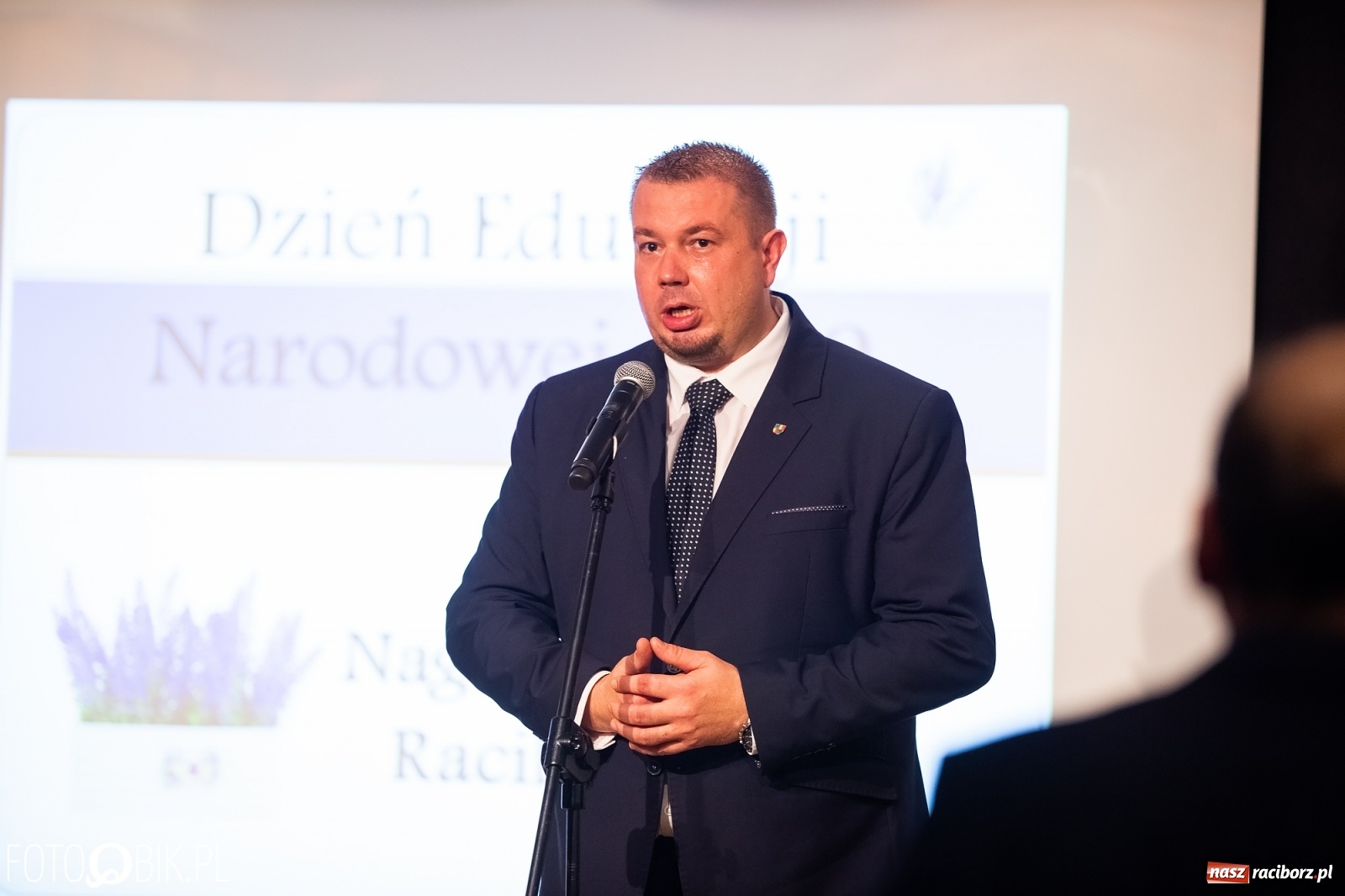 Zdjęcie w galerii na portalu naszraciborz.pl: Powiatowe obchody Dnia Edukacji Narodowej na Zamku Piastowskim wiadomości z regionu