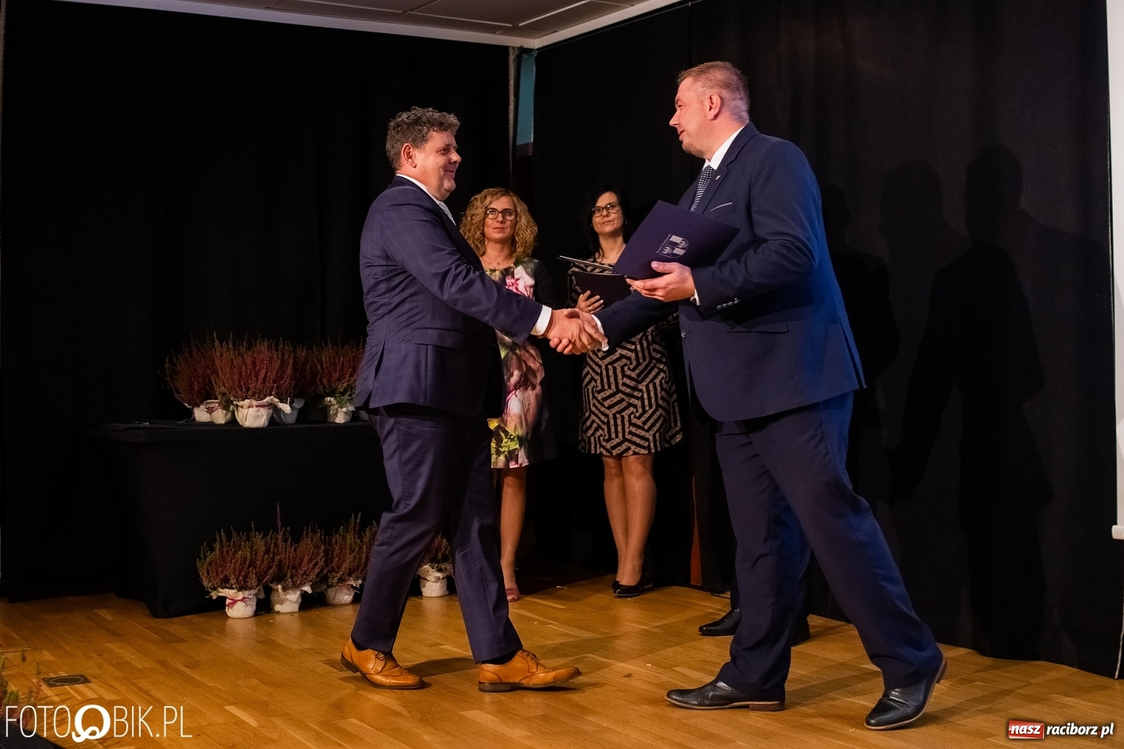 Zdjęcie w galerii na portalu naszraciborz.pl: Powiatowe obchody Dnia Edukacji Narodowej na Zamku Piastowskim wiadomości z regionu