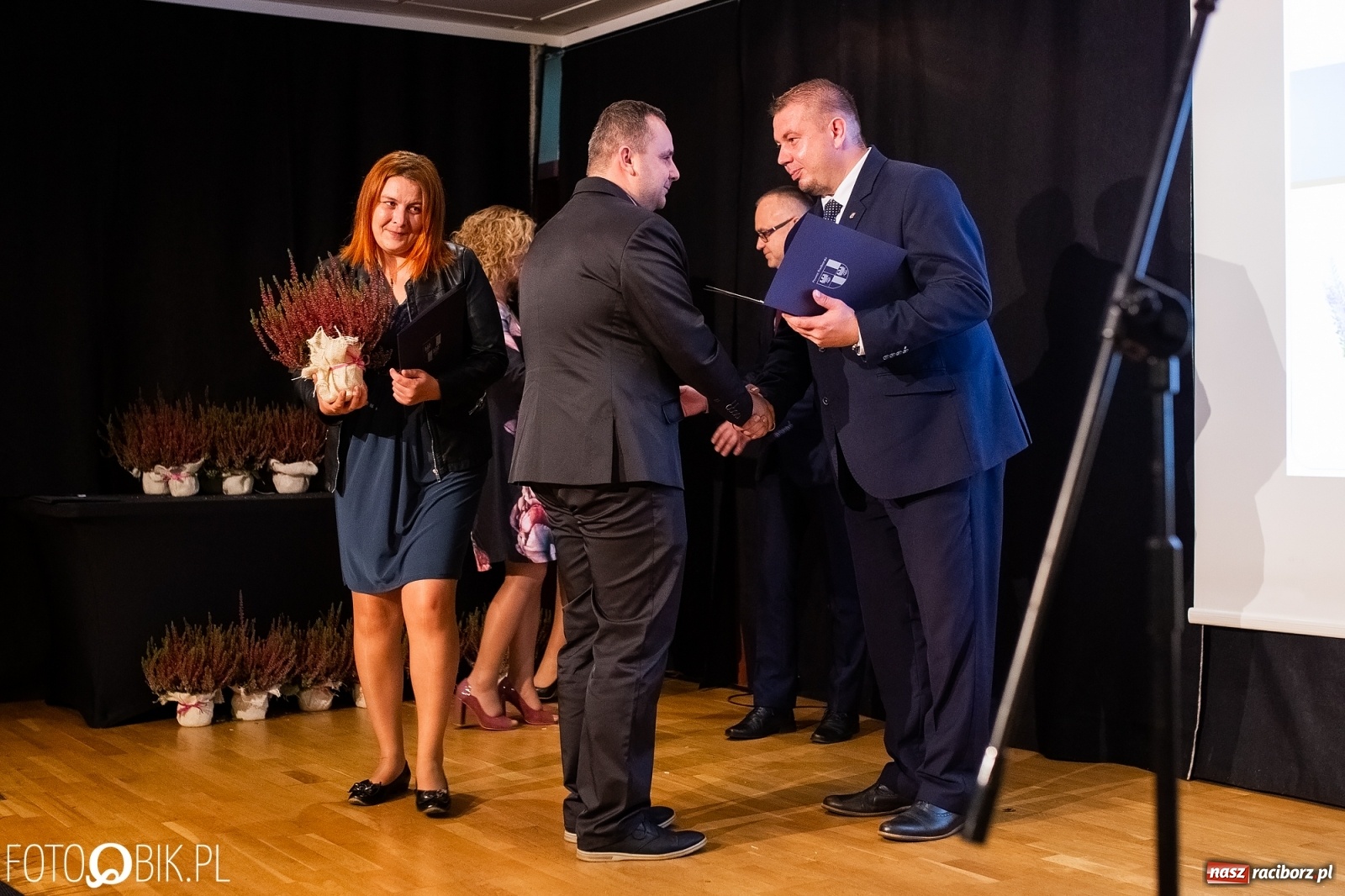 Zdjęcie w galerii na portalu naszraciborz.pl: Powiatowe obchody Dnia Edukacji Narodowej na Zamku Piastowskim wiadomości z regionu