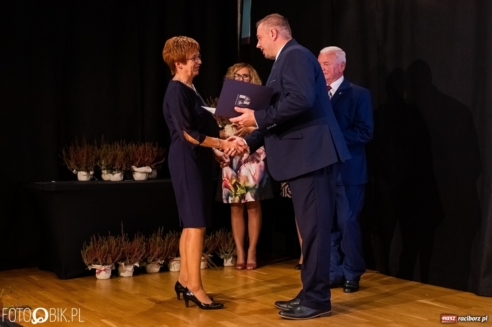 Zdjęcie w galerii na portalu naszraciborz.pl: Powiatowe obchody Dnia Edukacji Narodowej na Zamku Piastowskim wiadomości z regionu