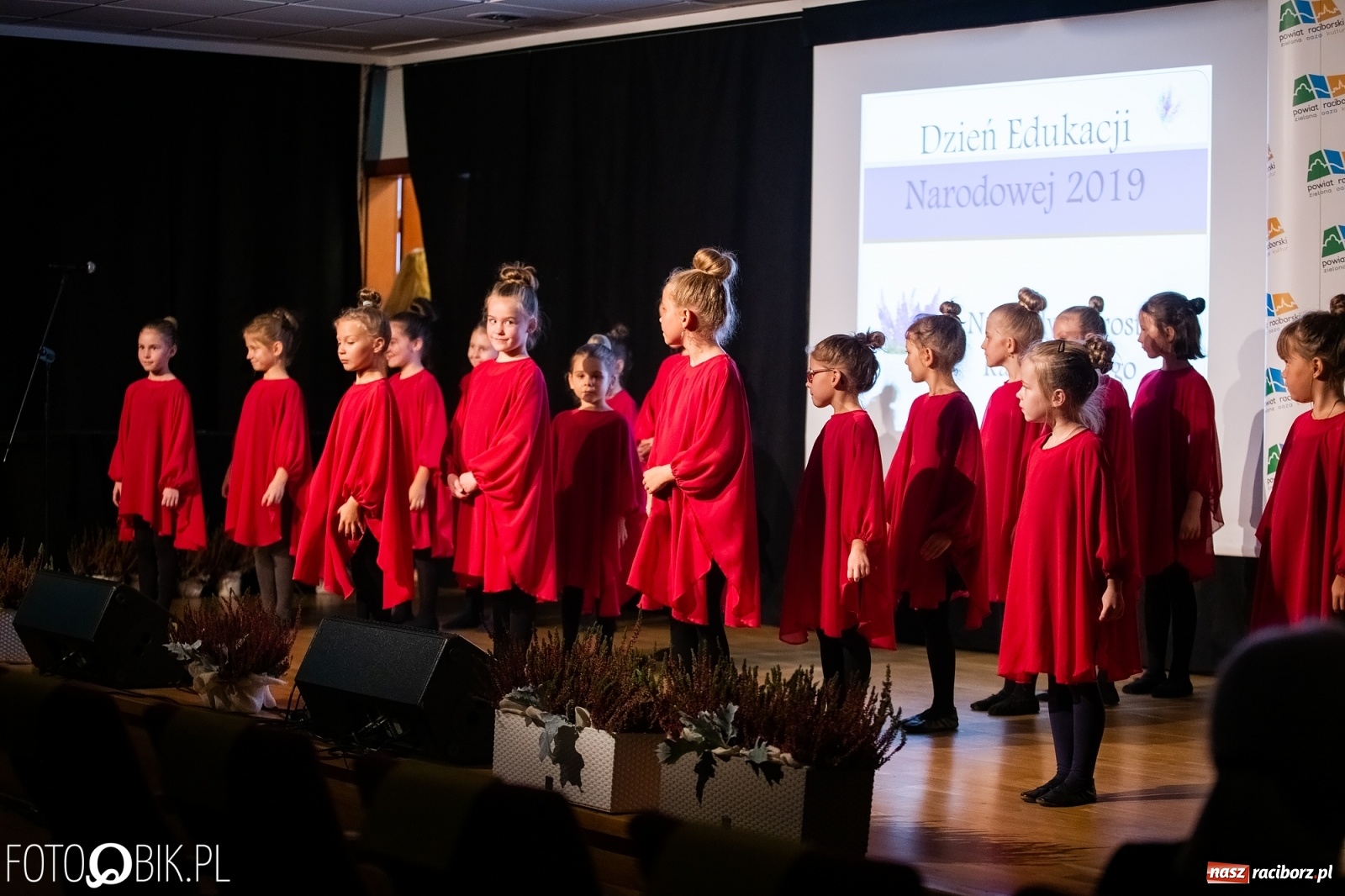 Zdjęcie w galerii na portalu naszraciborz.pl: Powiatowe obchody Dnia Edukacji Narodowej na Zamku Piastowskim wiadomości z regionu