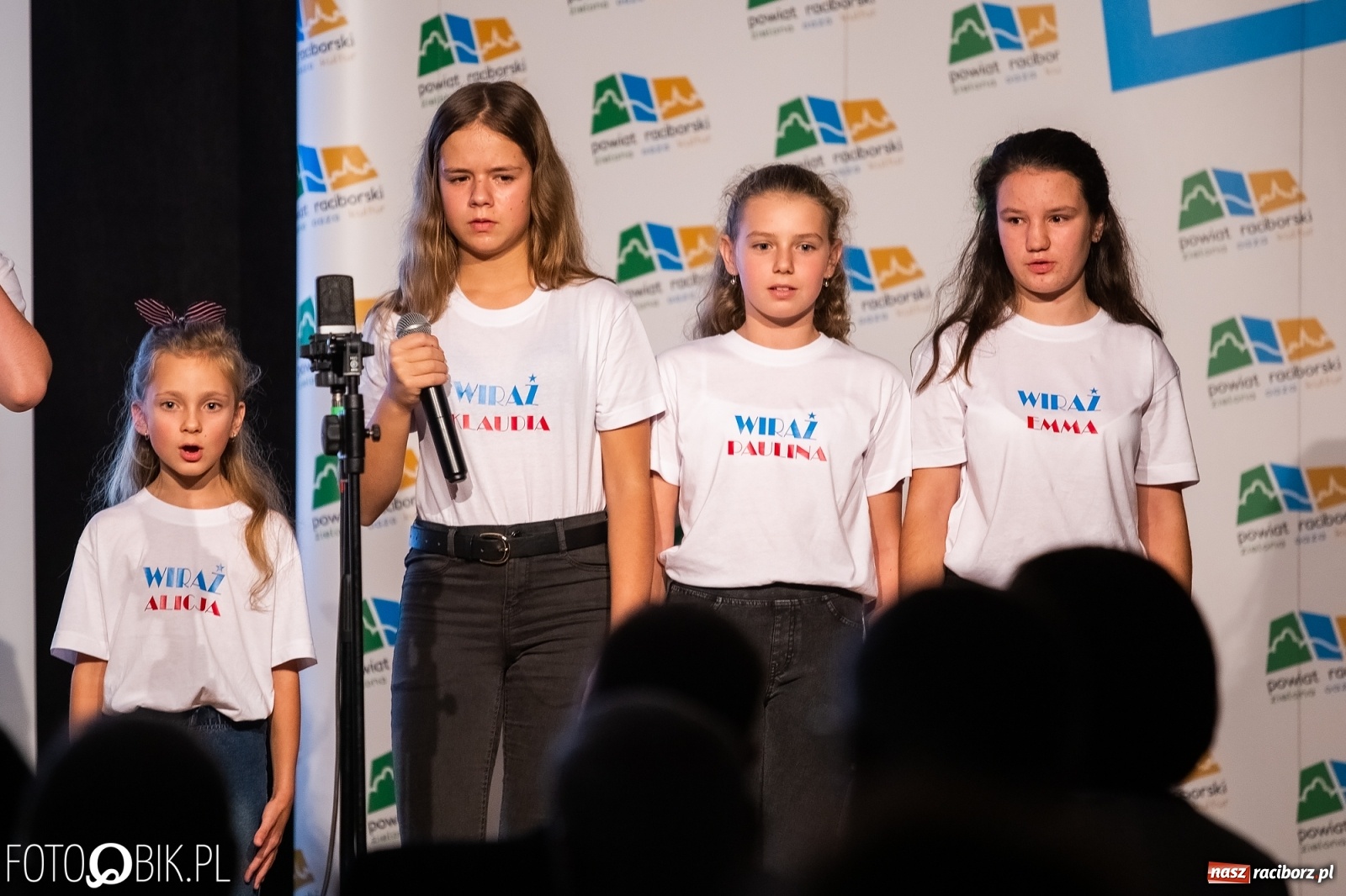 Zdjęcie w galerii na portalu naszraciborz.pl: Powiatowe obchody Dnia Edukacji Narodowej na Zamku Piastowskim wiadomości z regionu