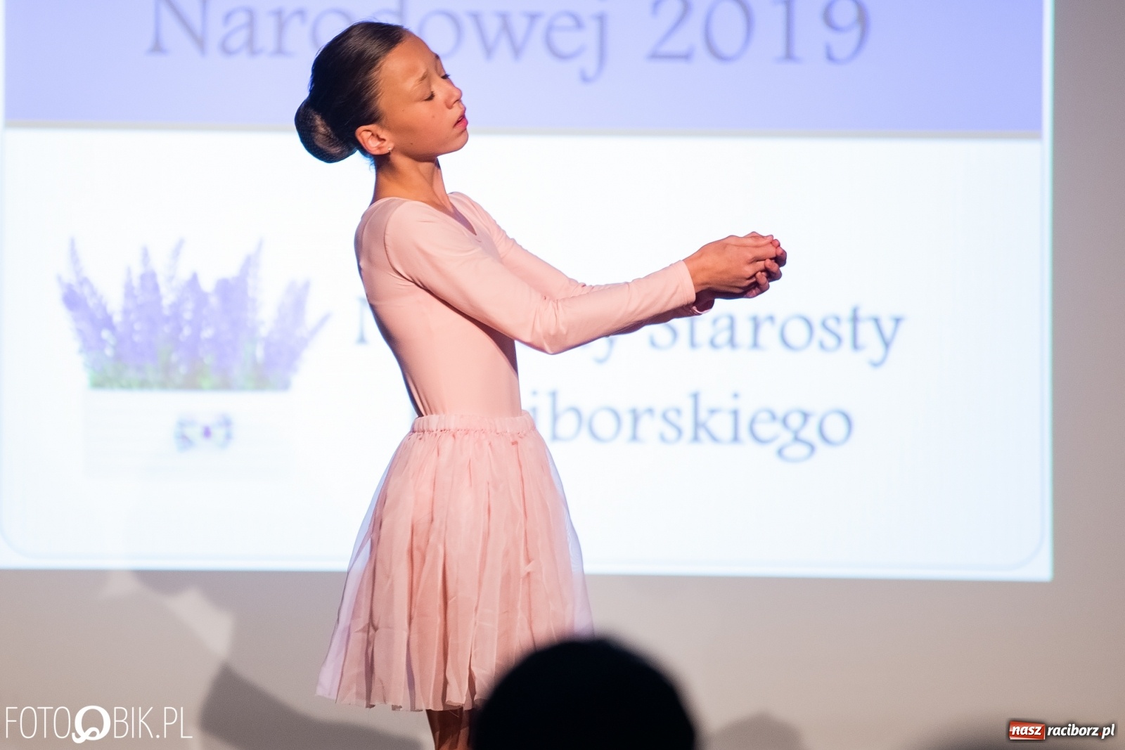 Zdjęcie w galerii na portalu naszraciborz.pl: Powiatowe obchody Dnia Edukacji Narodowej na Zamku Piastowskim wiadomości z regionu