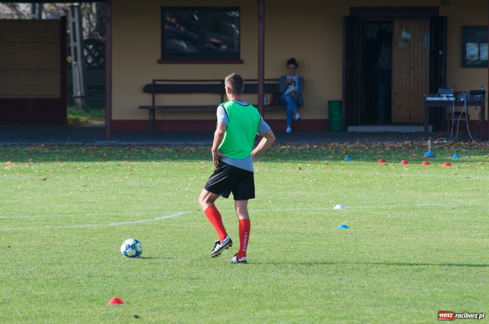 Zdjęcie w galerii na portalu naszraciborz.pl: Klasa okręgowa. Bez bramek w starciu beniaminków [FOTO] wiadomości z regionu