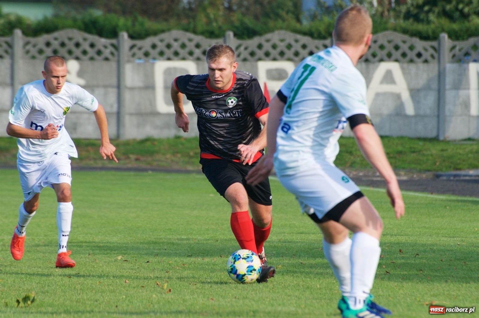 Zdjęcie w galerii na portalu naszraciborz.pl: Klasa okręgowa. Bez bramek w starciu beniaminków [FOTO] wiadomości z regionu