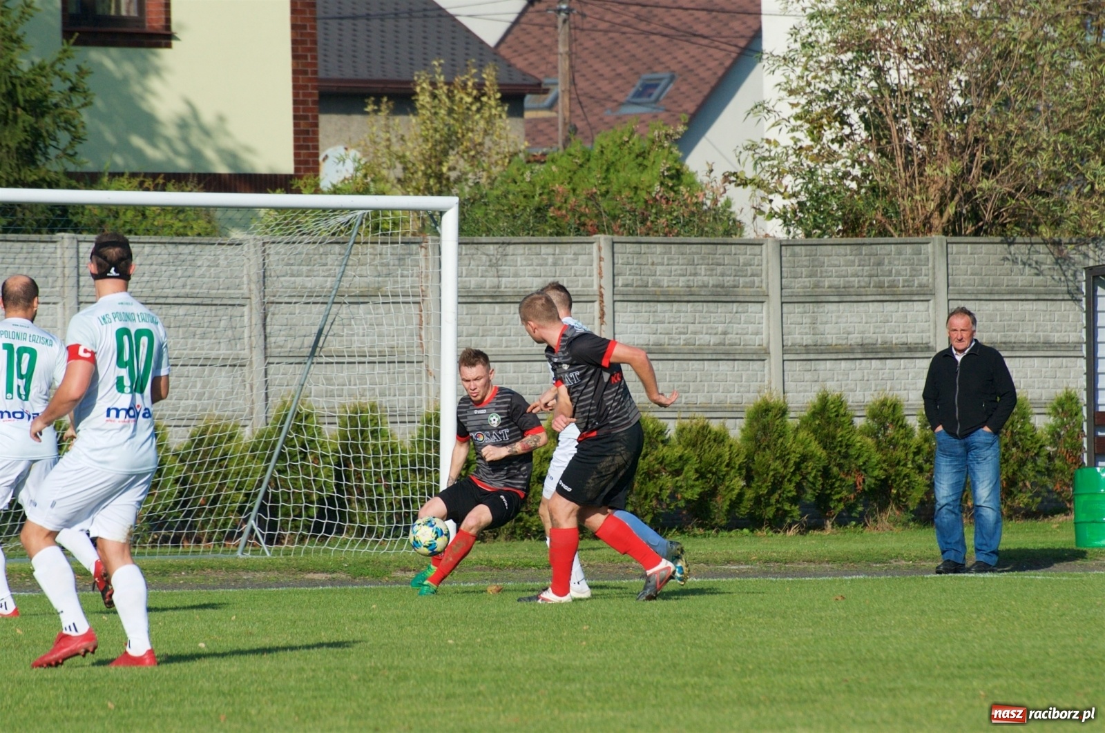 Zdjęcie w galerii na portalu naszraciborz.pl: Klasa okręgowa. Bez bramek w starciu beniaminków [FOTO] wiadomości z regionu