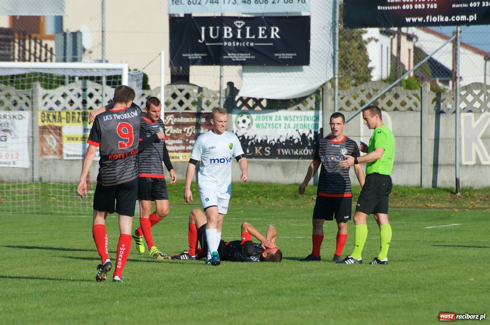 Zdjęcie w galerii na portalu naszraciborz.pl: Klasa okręgowa. Bez bramek w starciu beniaminków [FOTO] wiadomości z regionu