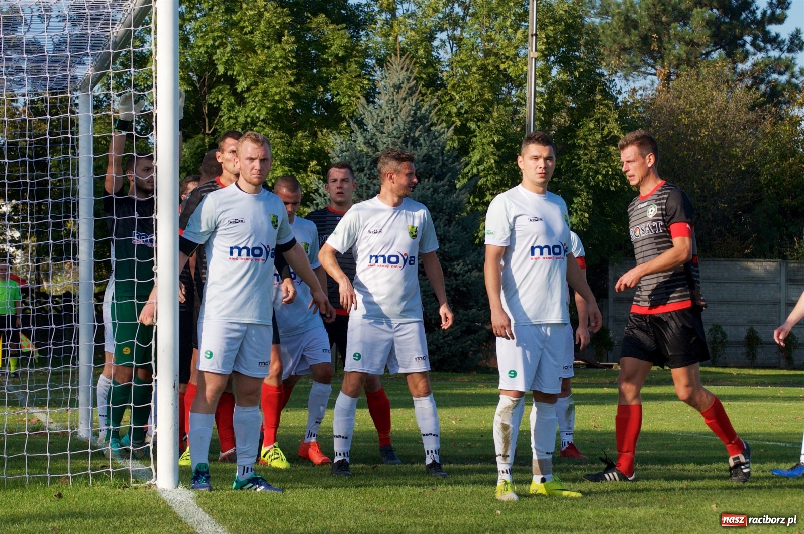 Zdjęcie w galerii na portalu naszraciborz.pl: Klasa okręgowa. Bez bramek w starciu beniaminków [FOTO] wiadomości z regionu