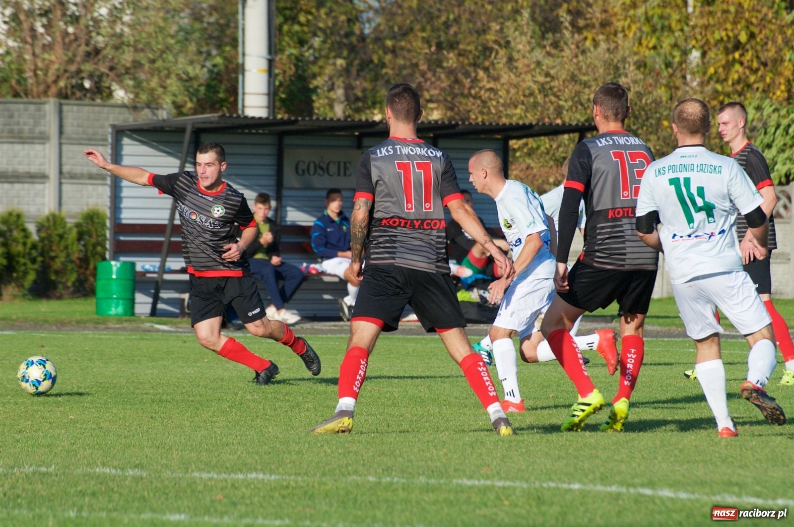 Zdjęcie w galerii na portalu naszraciborz.pl: Klasa okręgowa. Bez bramek w starciu beniaminków [FOTO] wiadomości z regionu