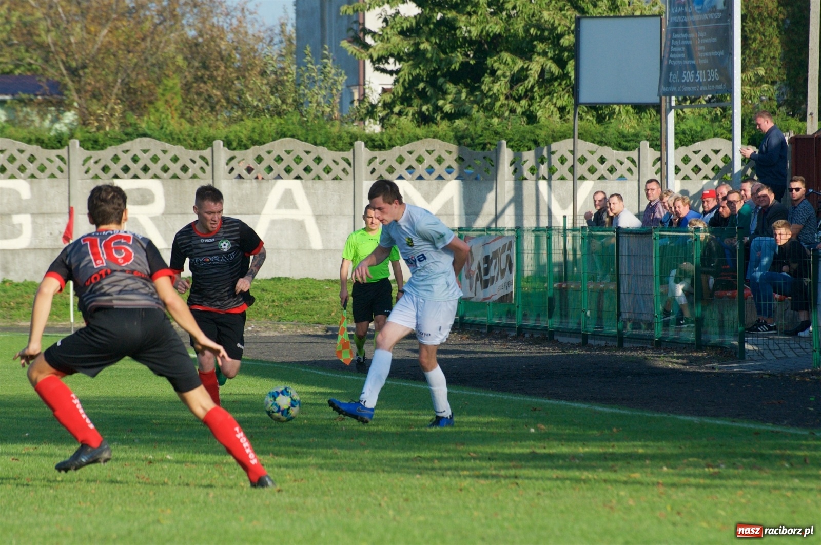 Zdjęcie w galerii na portalu naszraciborz.pl: Klasa okręgowa. Bez bramek w starciu beniaminków [FOTO] wiadomości z regionu