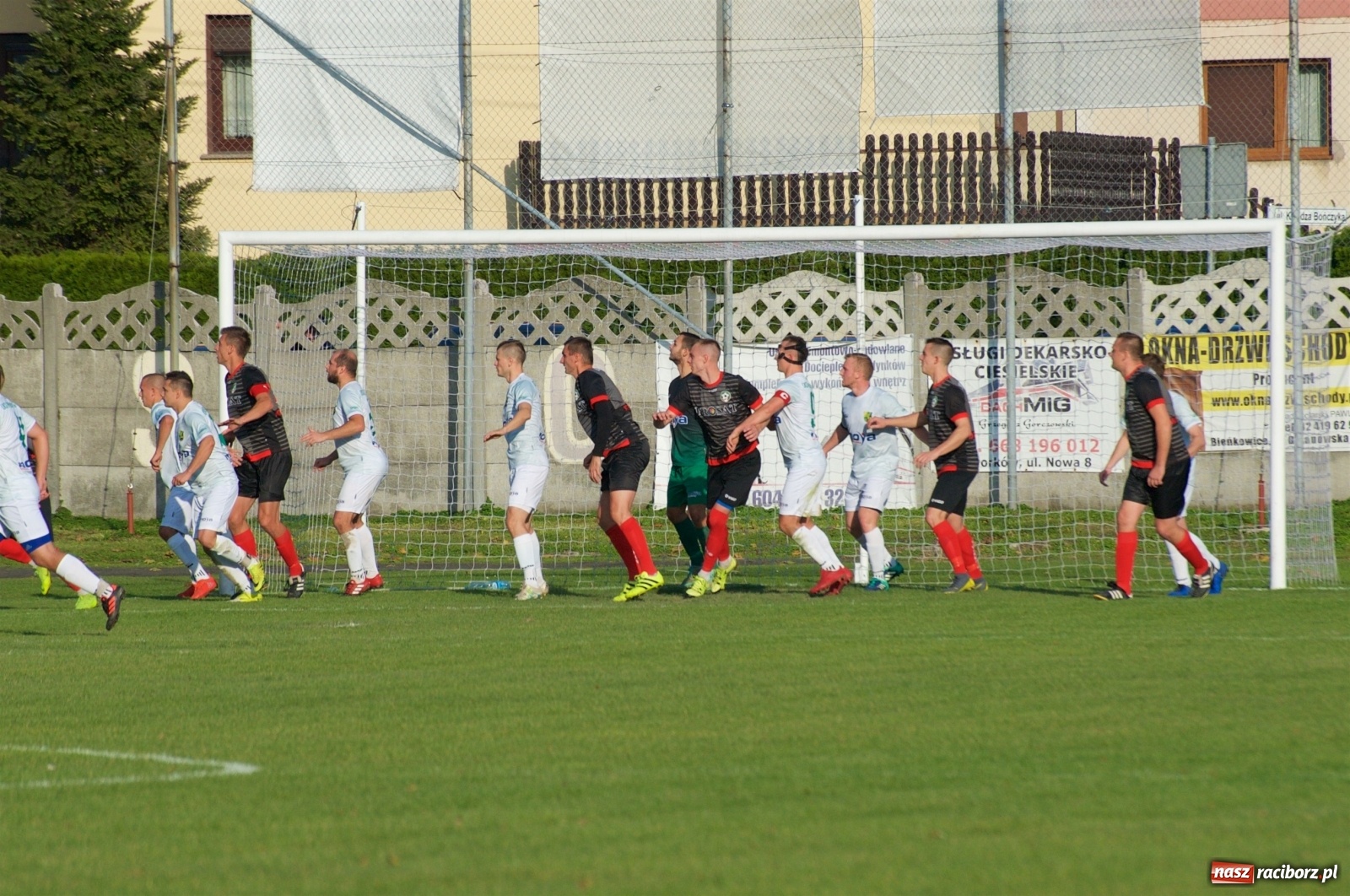 Zdjęcie w galerii na portalu naszraciborz.pl: Klasa okręgowa. Bez bramek w starciu beniaminków [FOTO] wiadomości z regionu