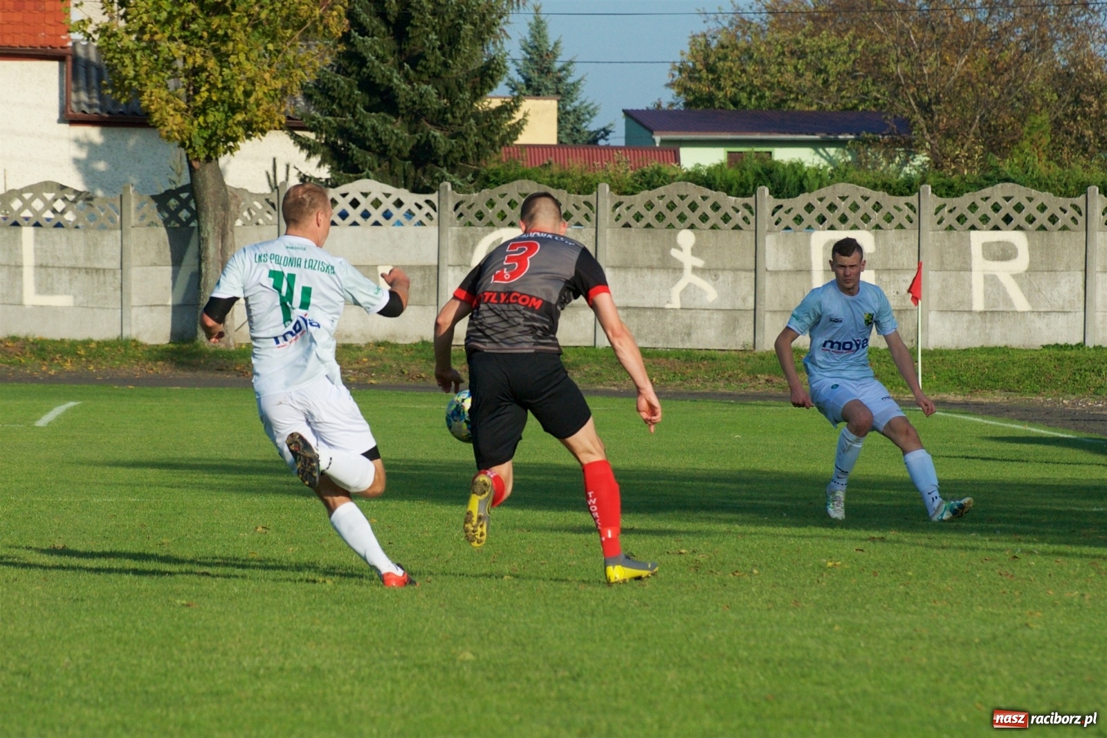 Zdjęcie w galerii na portalu naszraciborz.pl: Klasa okręgowa. Bez bramek w starciu beniaminków [FOTO] wiadomości z regionu