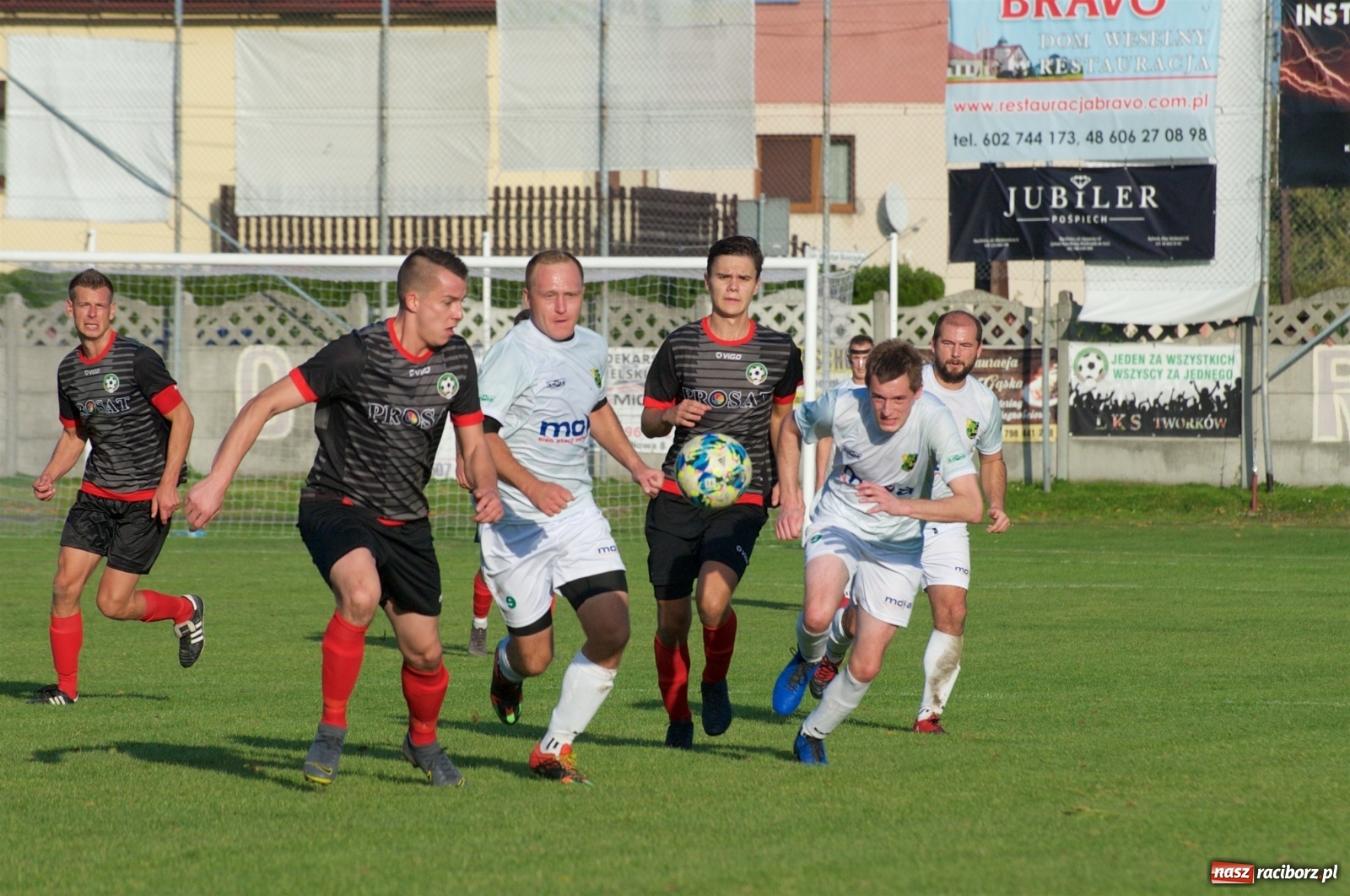Zdjęcie w galerii na portalu naszraciborz.pl: Klasa okręgowa. Bez bramek w starciu beniaminków [FOTO] wiadomości z regionu