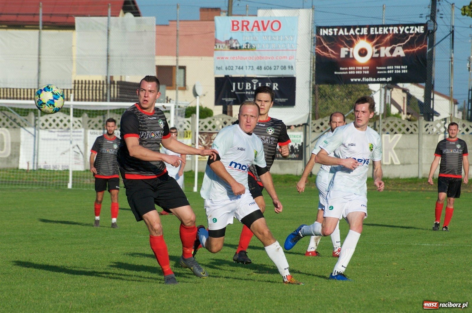 Zdjęcie w galerii na portalu naszraciborz.pl: Klasa okręgowa. Bez bramek w starciu beniaminków [FOTO] wiadomości z regionu