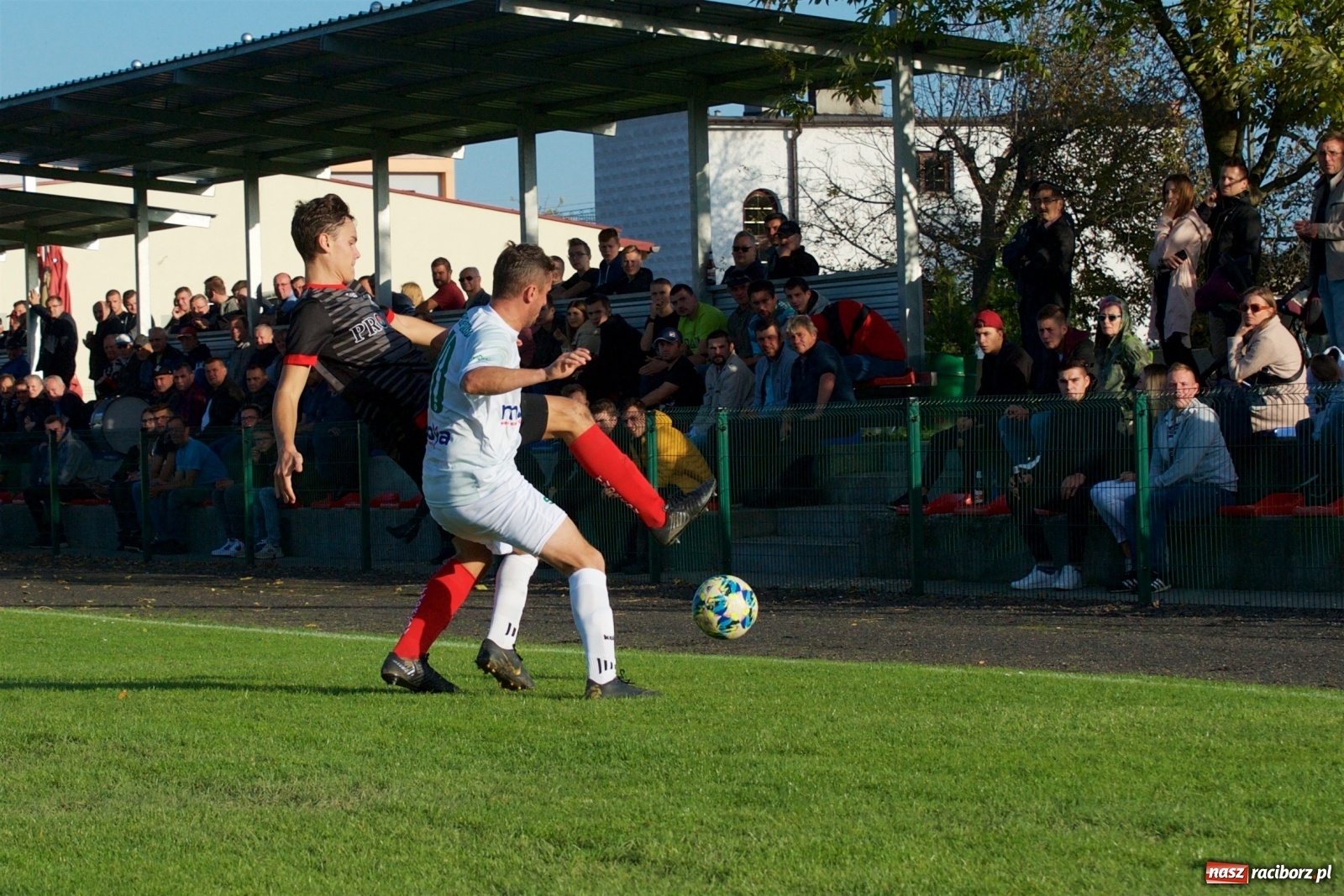 Zdjęcie w galerii na portalu naszraciborz.pl: Klasa okręgowa. Bez bramek w starciu beniaminków [FOTO] wiadomości z regionu