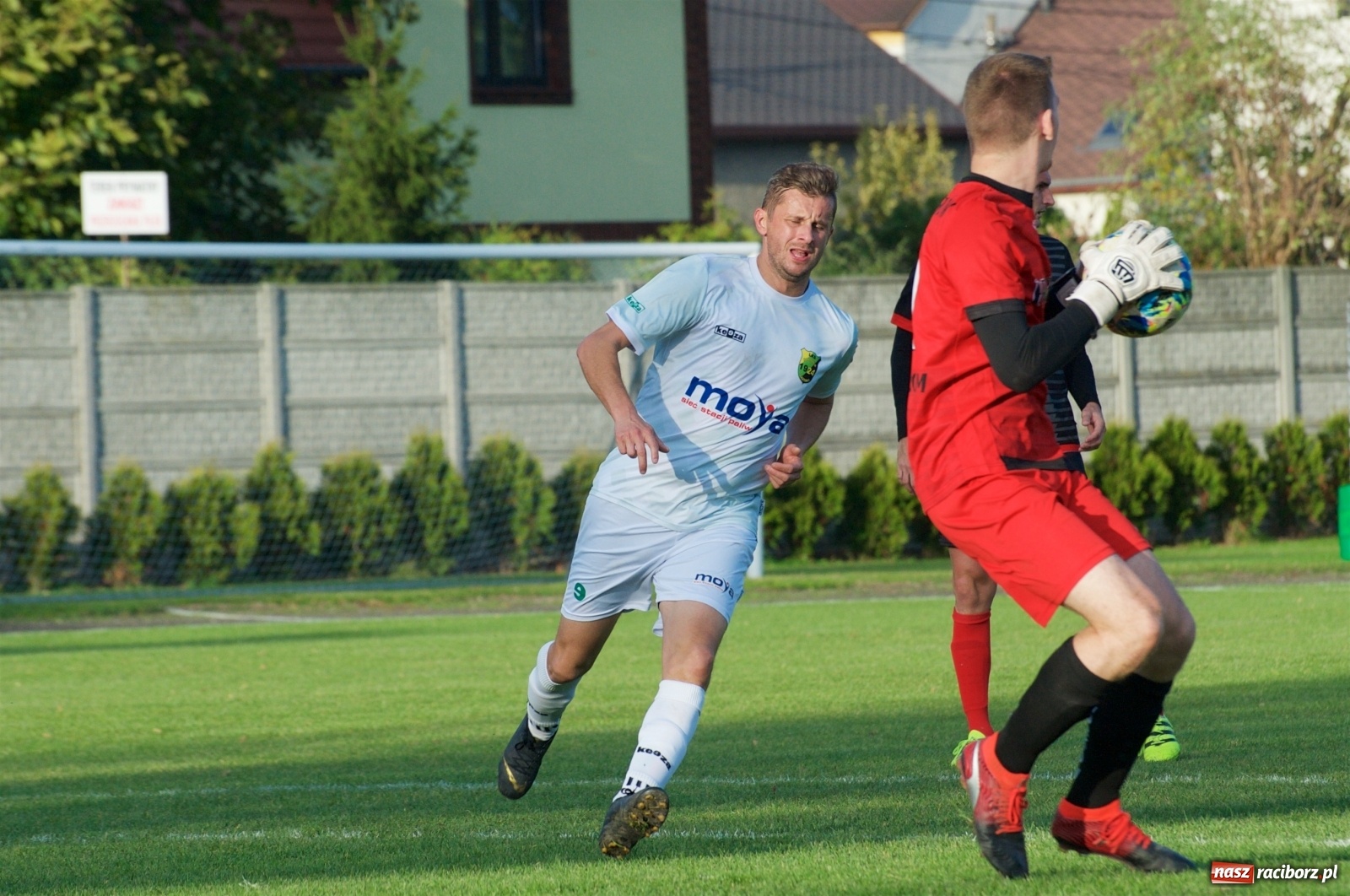Zdjęcie w galerii na portalu naszraciborz.pl: Klasa okręgowa. Bez bramek w starciu beniaminków [FOTO] wiadomości z regionu