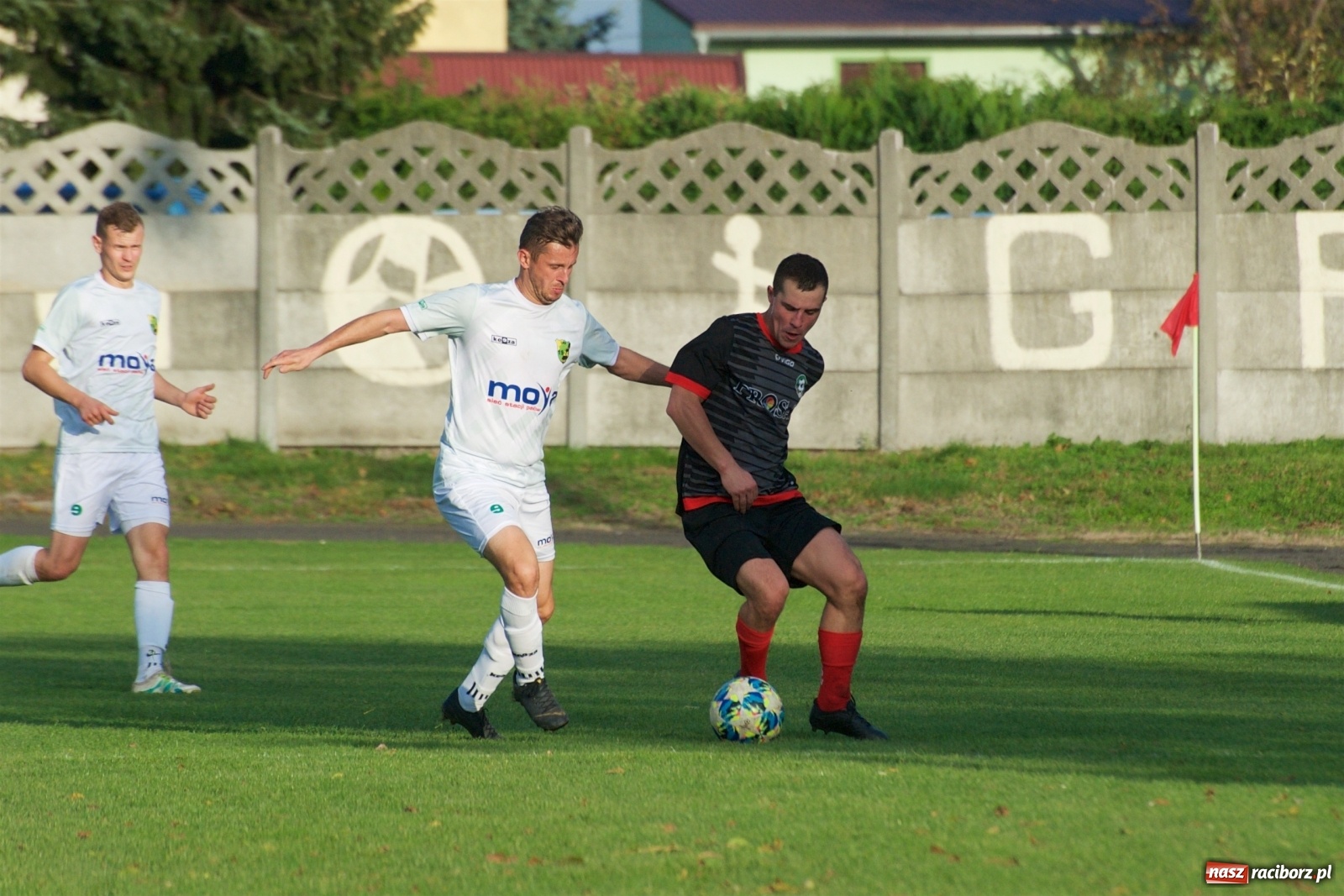 Zdjęcie w galerii na portalu naszraciborz.pl: Klasa okręgowa. Bez bramek w starciu beniaminków [FOTO] wiadomości z regionu