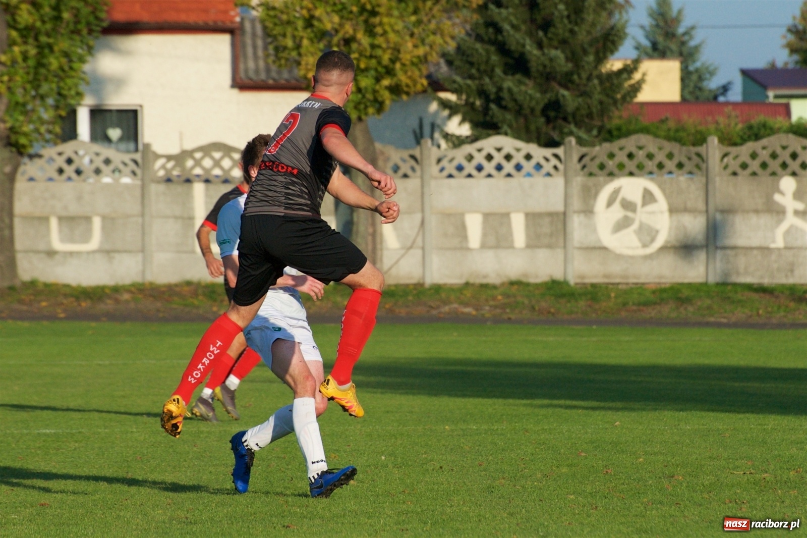 Zdjęcie w galerii na portalu naszraciborz.pl: Klasa okręgowa. Bez bramek w starciu beniaminków [FOTO] wiadomości z regionu