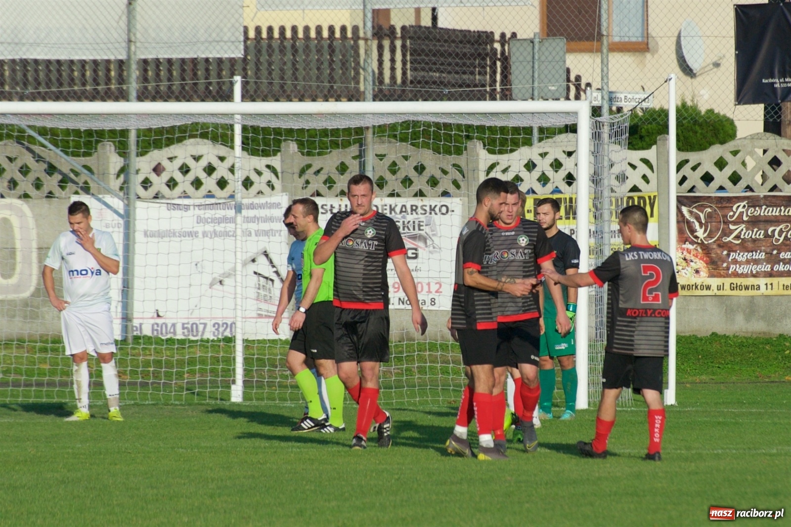 Zdjęcie w galerii na portalu naszraciborz.pl: Klasa okręgowa. Bez bramek w starciu beniaminków [FOTO] wiadomości z regionu