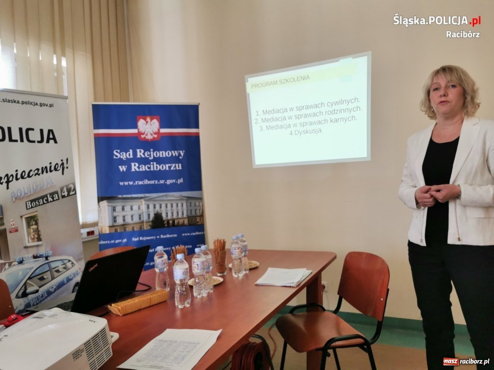 Zdjęcie w galerii na portalu naszraciborz.pl: Szkolenie w ramach międzynarodowego Dnia i Tygodnia Mediacji wiadomości z regionu