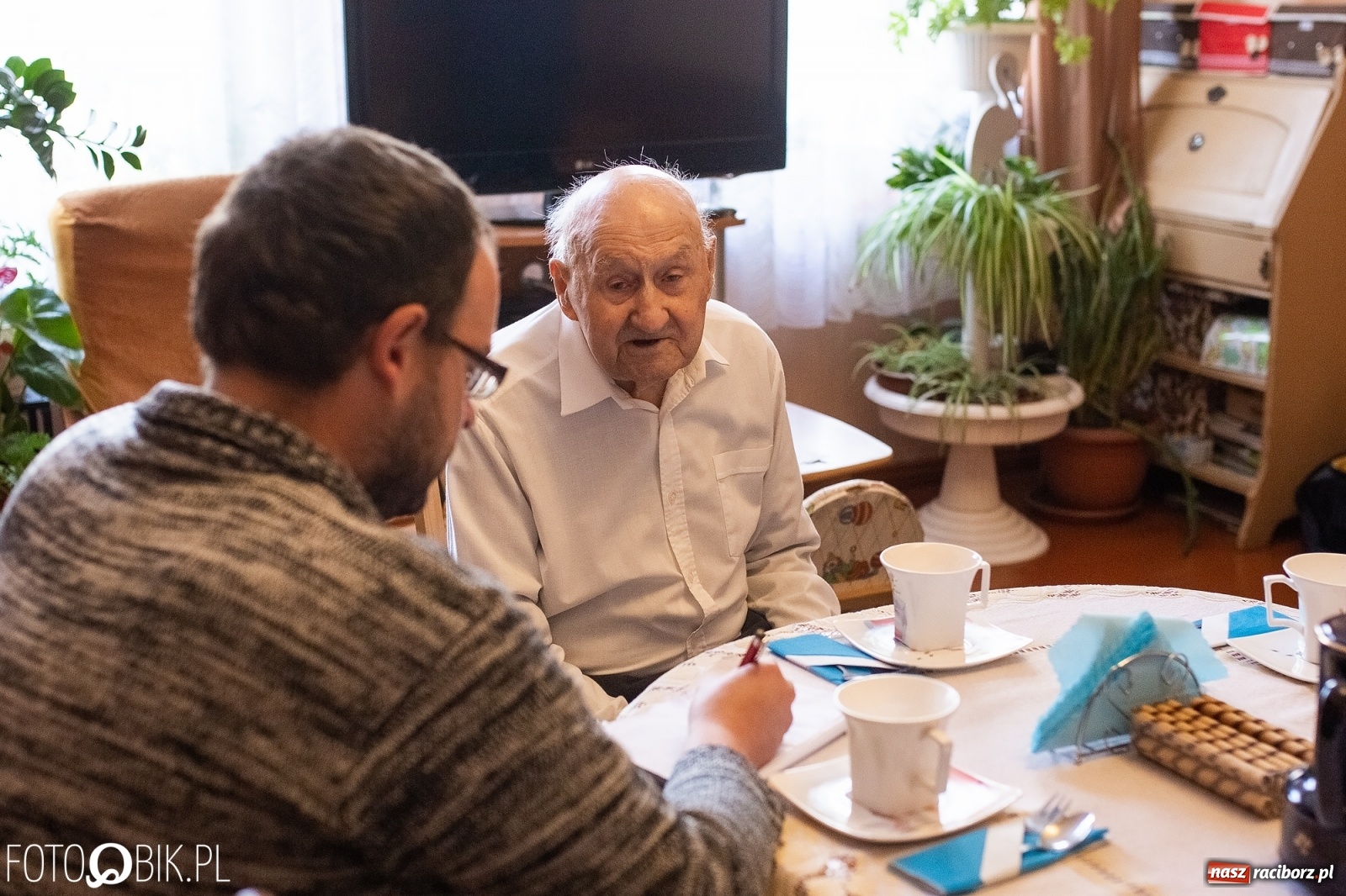 Zdjęcie w galerii na portalu naszraciborz.pl: Stulatek Paweł Kołek z Raciborza odebrał gratulacje od prezydenta wiadomości z regionu