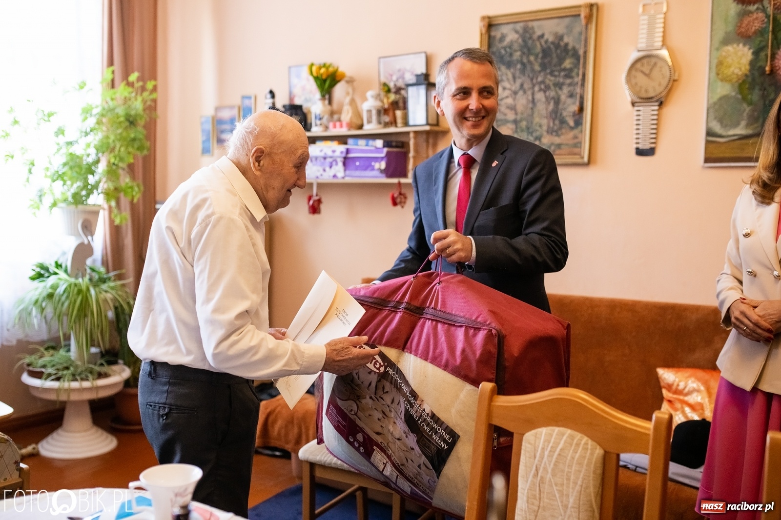 Zdjęcie w galerii na portalu naszraciborz.pl: Stulatek Paweł Kołek z Raciborza odebrał gratulacje od prezydenta wiadomości z regionu
