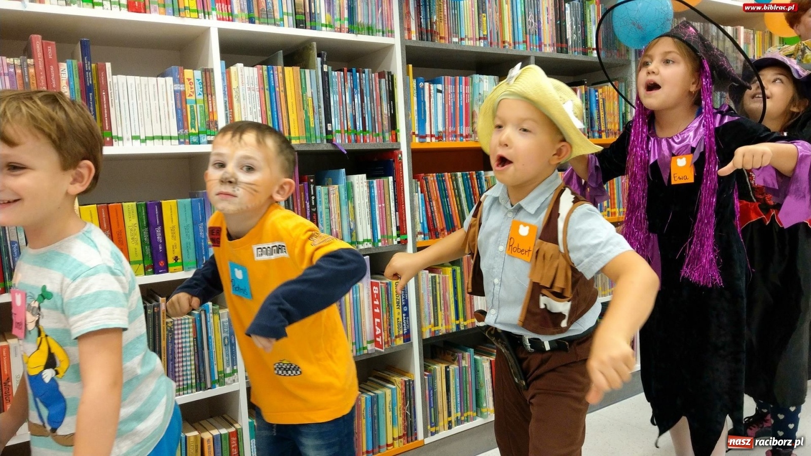 Zdjęcie w galerii na portalu naszraciborz.pl: Urodziny Kubusia Puchatka w raciborskiej bibliotece  wiadomości z regionu