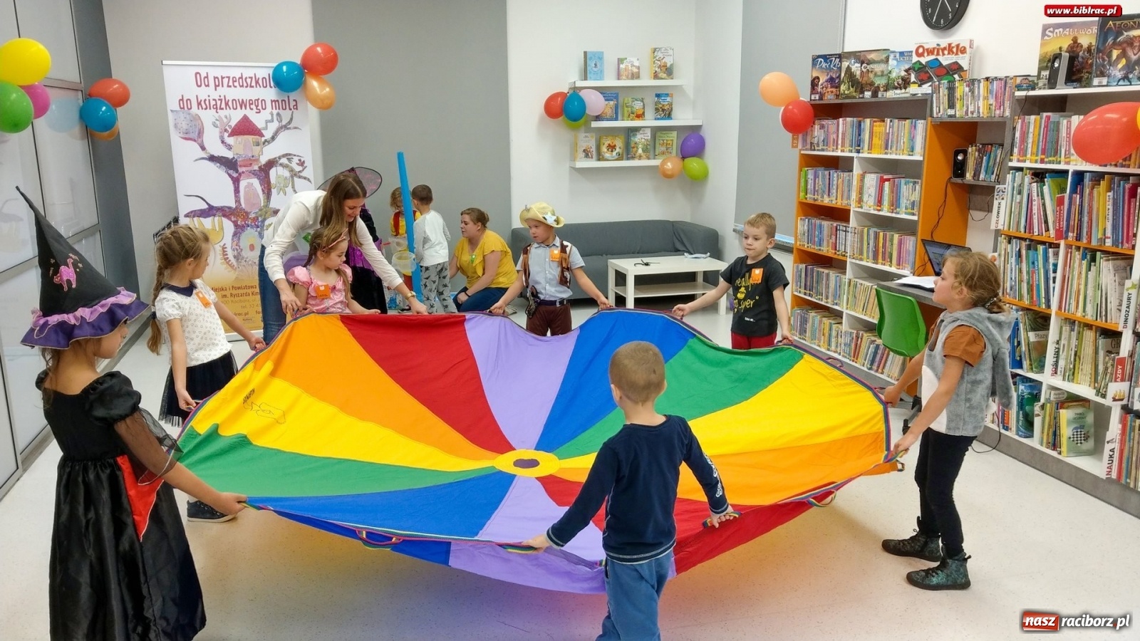 Zdjęcie w galerii na portalu naszraciborz.pl: Urodziny Kubusia Puchatka w raciborskiej bibliotece  wiadomości z regionu