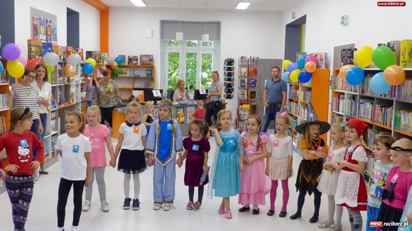 Zdjęcie w galerii na portalu naszraciborz.pl: Urodziny Kubusia Puchatka w raciborskiej bibliotece  wiadomości z regionu