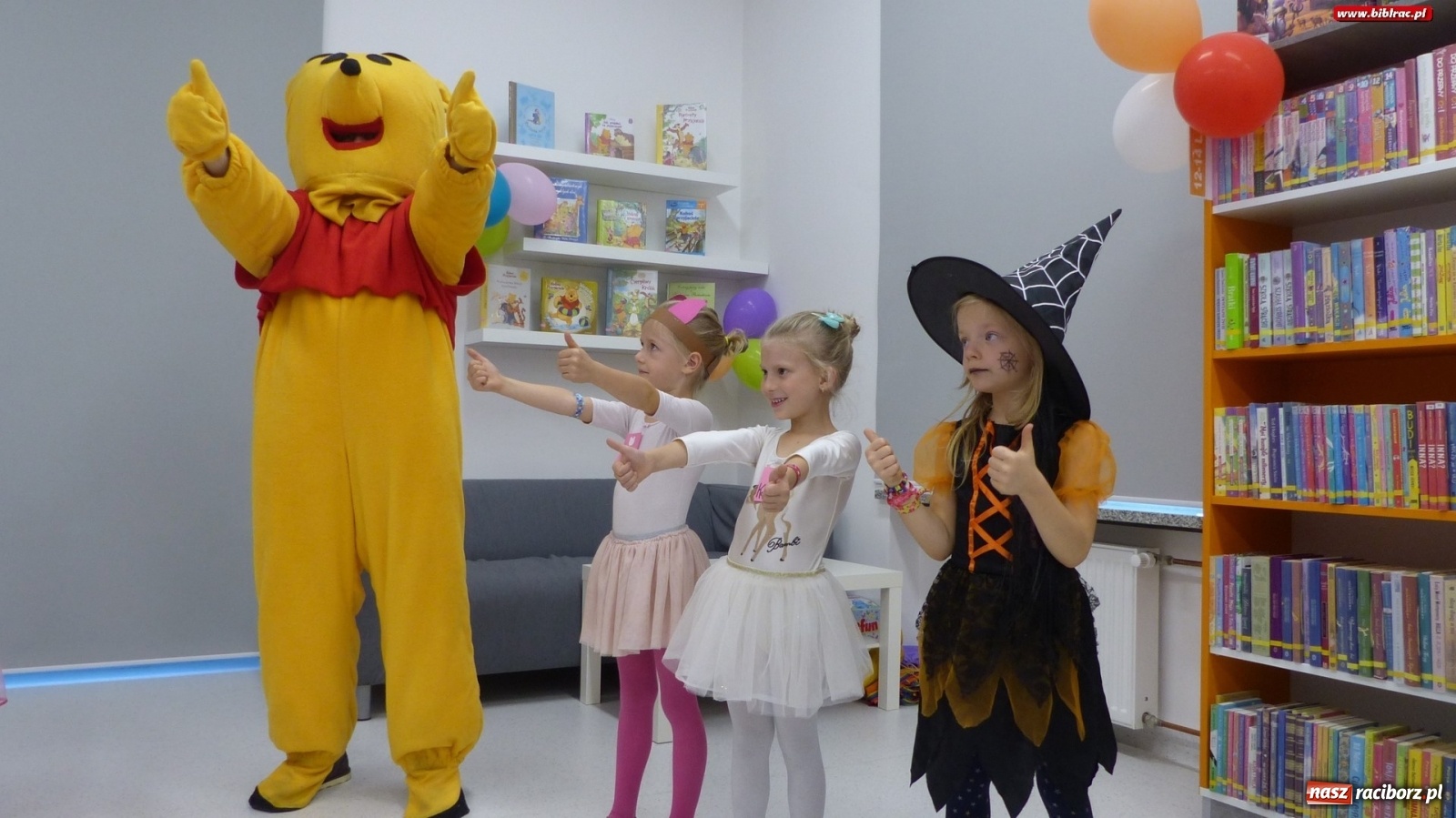Zdjęcie w galerii na portalu naszraciborz.pl: Urodziny Kubusia Puchatka w raciborskiej bibliotece  wiadomości z regionu
