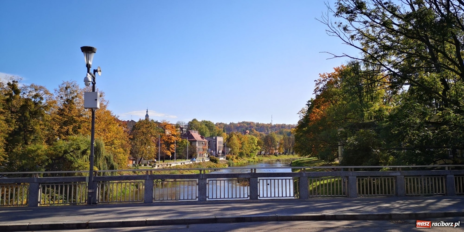 Zdjęcie w galerii na portalu naszraciborz.pl: Cieszyn ucieszył seniorów z gminy Krzanowice i Chuchelná  wiadomości z regionu