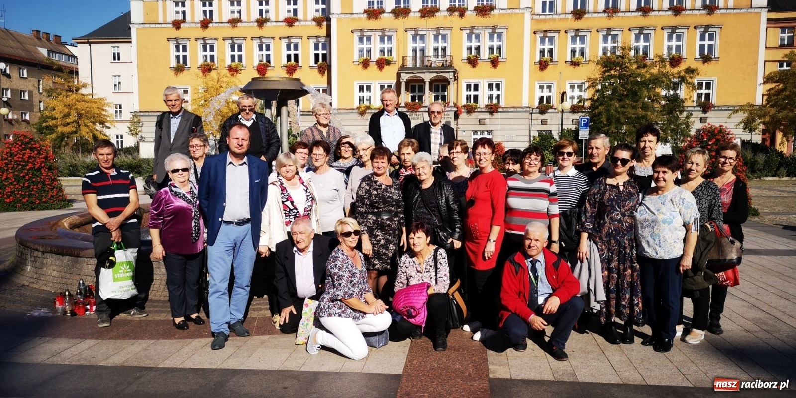 Zdjęcie w galerii na portalu naszraciborz.pl: Cieszyn ucieszył seniorów z gminy Krzanowice i Chuchelná  wiadomości z regionu