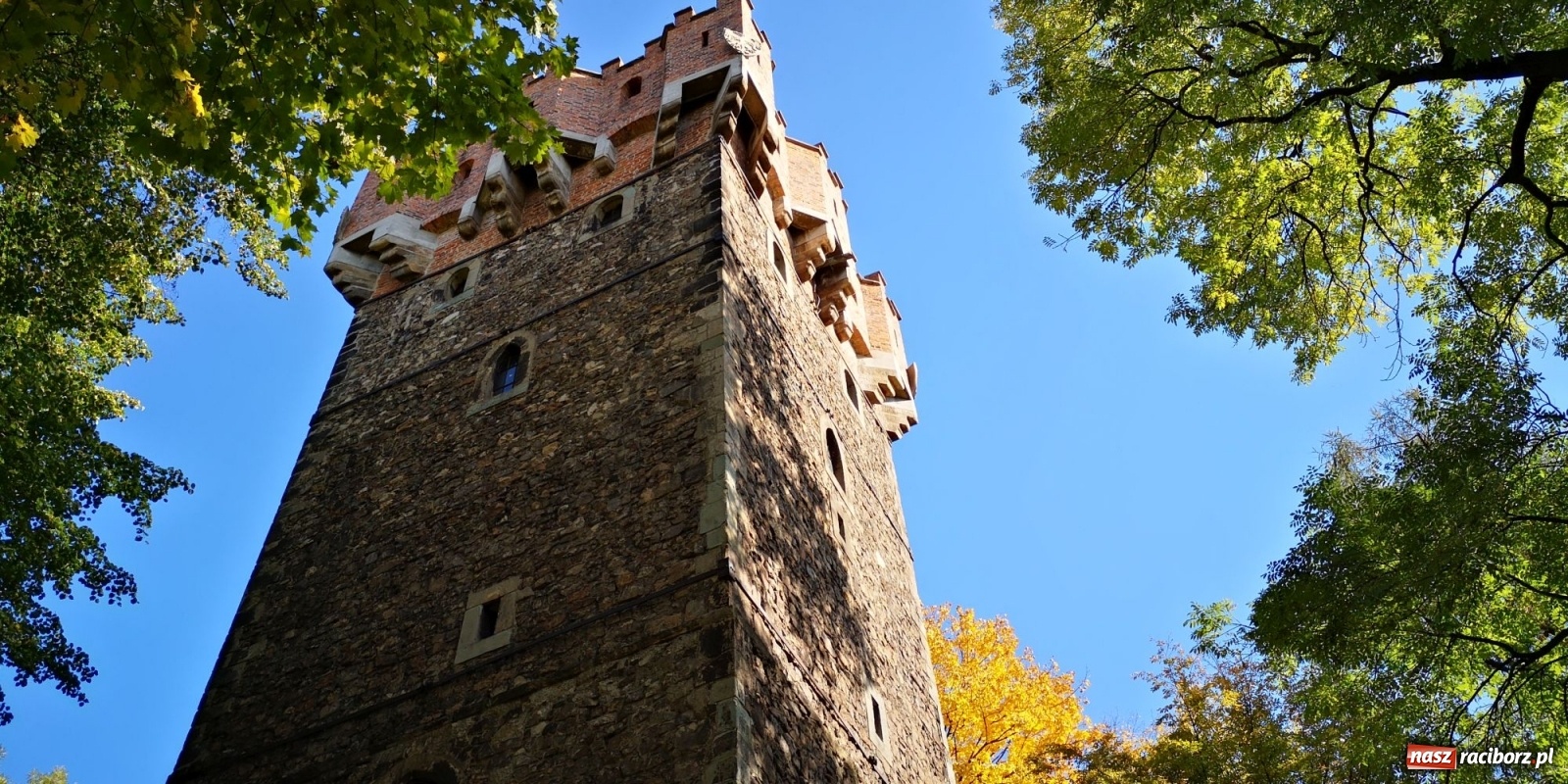 Zdjęcie w galerii na portalu naszraciborz.pl: Cieszyn ucieszył seniorów z gminy Krzanowice i Chuchelná  wiadomości z regionu