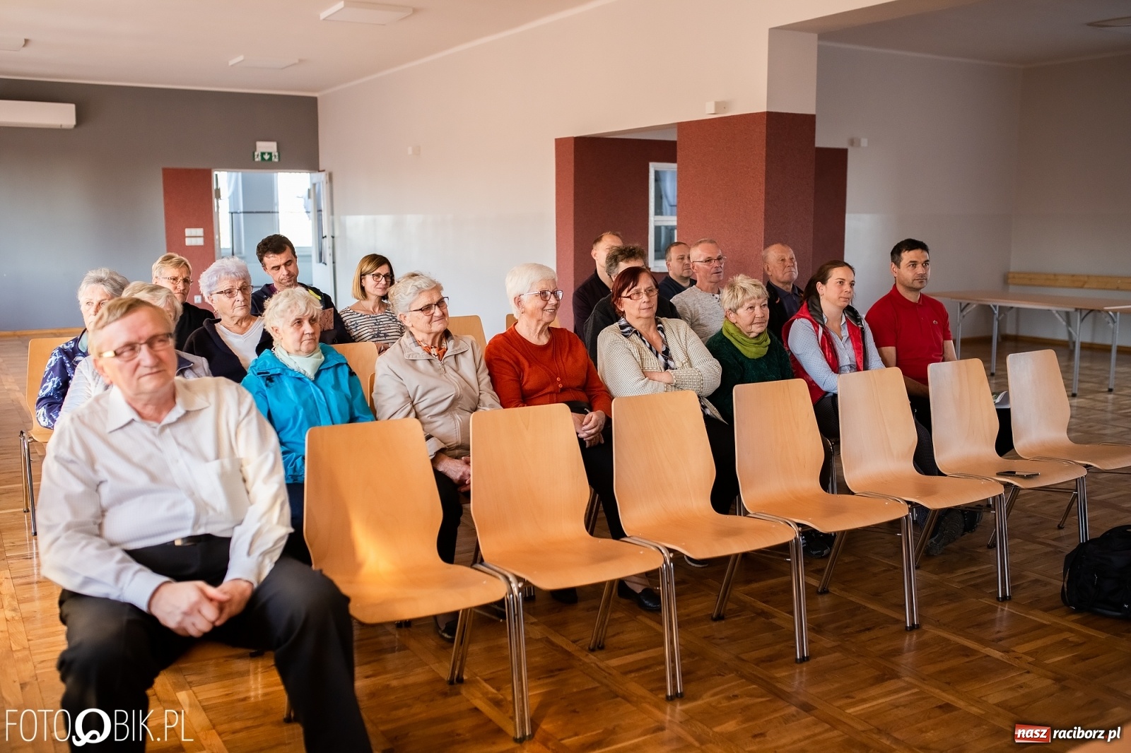 Zdjęcie w galerii na portalu naszraciborz.pl: Gaz, ekrany i rozkład jazdy. Miedonia przepytała prezydenta [FOTO i AUDIO] wiadomości z regionu
