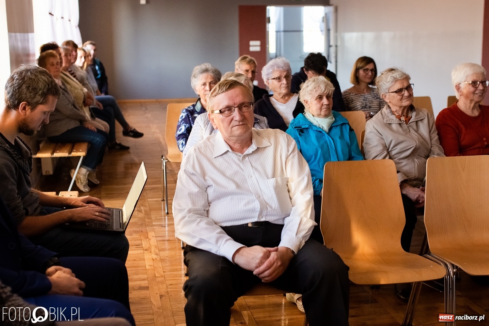 Zdjęcie w galerii na portalu naszraciborz.pl: Gaz, ekrany i rozkład jazdy. Miedonia przepytała prezydenta [FOTO i AUDIO] wiadomości z regionu