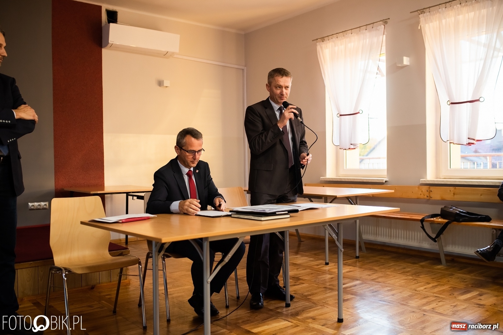 Zdjęcie w galerii na portalu naszraciborz.pl: Gaz, ekrany i rozkład jazdy. Miedonia przepytała prezydenta [FOTO i AUDIO] wiadomości z regionu