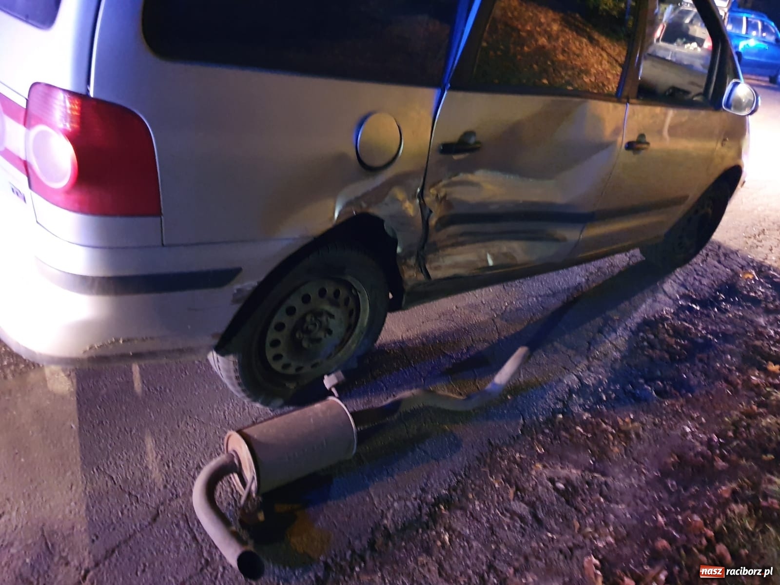 Zdjęcie w galerii na portalu naszraciborz.pl: Zderzenie dwóch volkswagenów w Pawłowie [FOTO] wiadomości z regionu