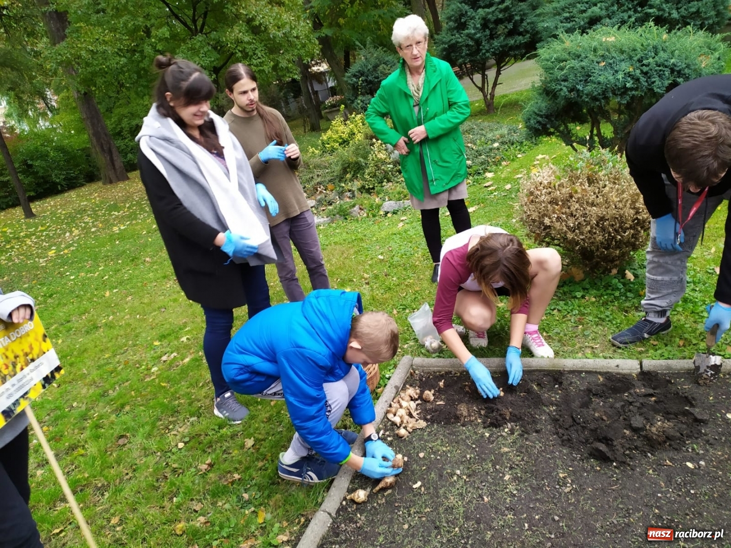 Zdjęcie w galerii na portalu naszraciborz.pl: Ośrodek dla niesłyszących przyjacielem raciborskiego hospicjum wiadomości z regionu