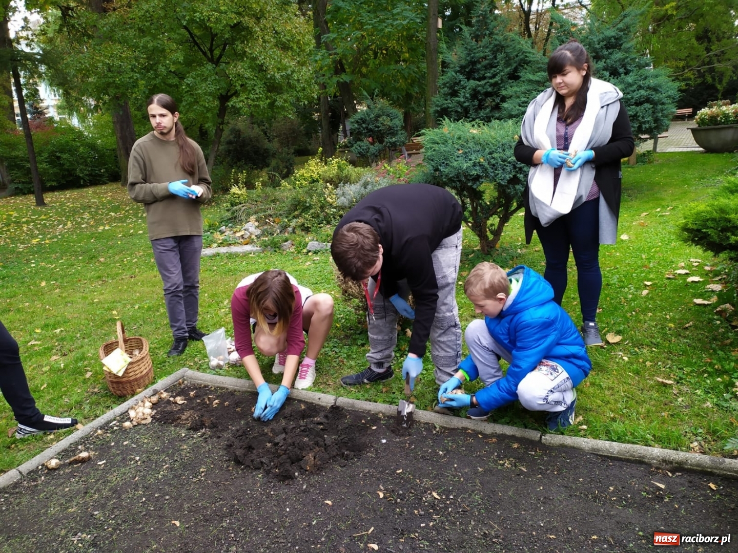 Zdjęcie w galerii na portalu naszraciborz.pl: Ośrodek dla niesłyszących przyjacielem raciborskiego hospicjum wiadomości z regionu
