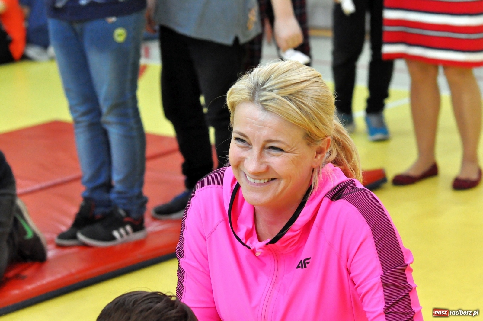 Zdjęcie w galerii na portalu naszraciborz.pl: #UczymyRatować w SP 1 na Ostrogu [FOTO i WIDEO]  wiadomości z regionu