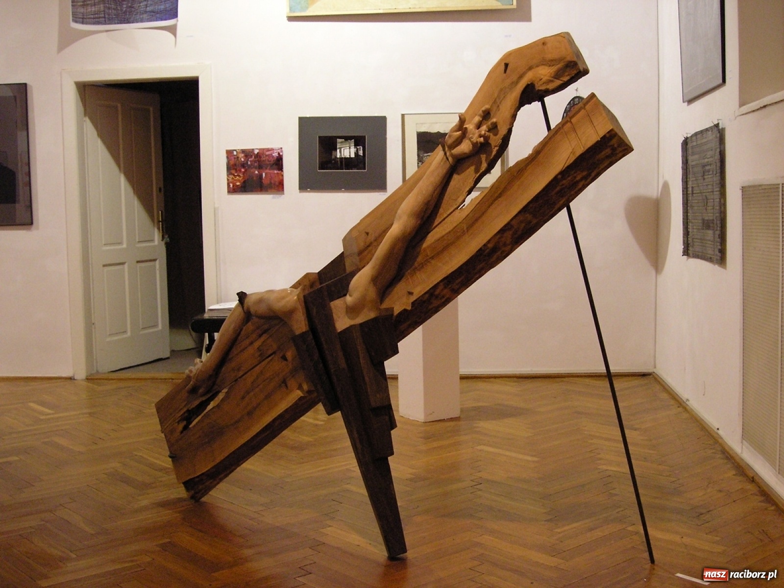 Zdjęcie w galerii na portalu naszraciborz.pl: Stare Opactwo zaprasza na wernisaż wystawy Henryka Fojcika wiadomości z regionu