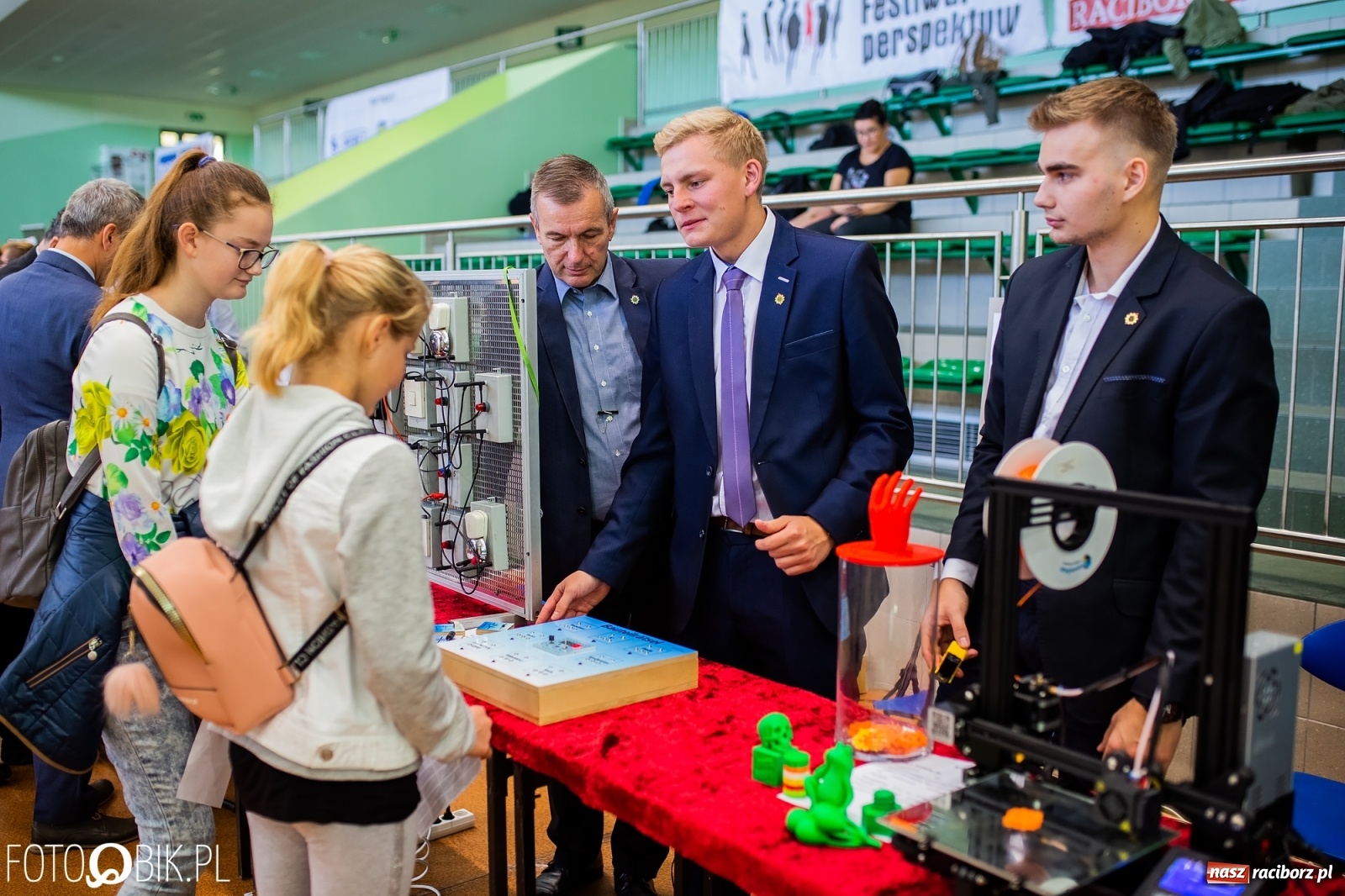 Zdjęcie w galerii na portalu naszraciborz.pl: Raciborski Festiwal Perspektyw w Arenie Rafako wiadomości z regionu
