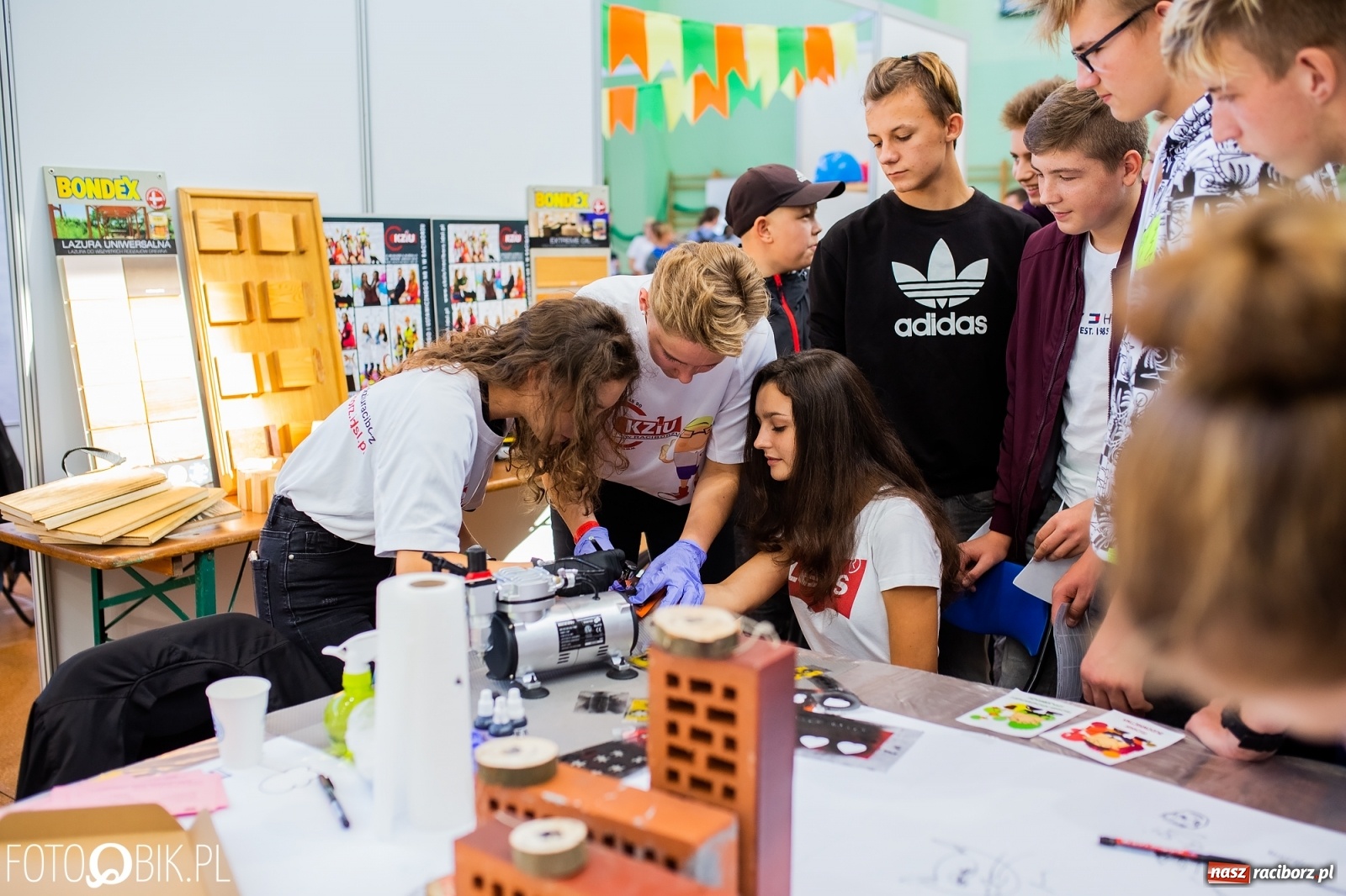 Zdjęcie w galerii na portalu naszraciborz.pl: Raciborski Festiwal Perspektyw w Arenie Rafako wiadomości z regionu