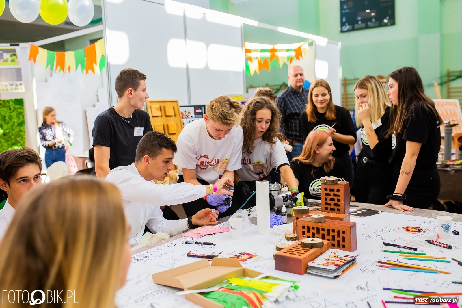 Zdjęcie w galerii na portalu naszraciborz.pl: Raciborski Festiwal Perspektyw w Arenie Rafako wiadomości z regionu