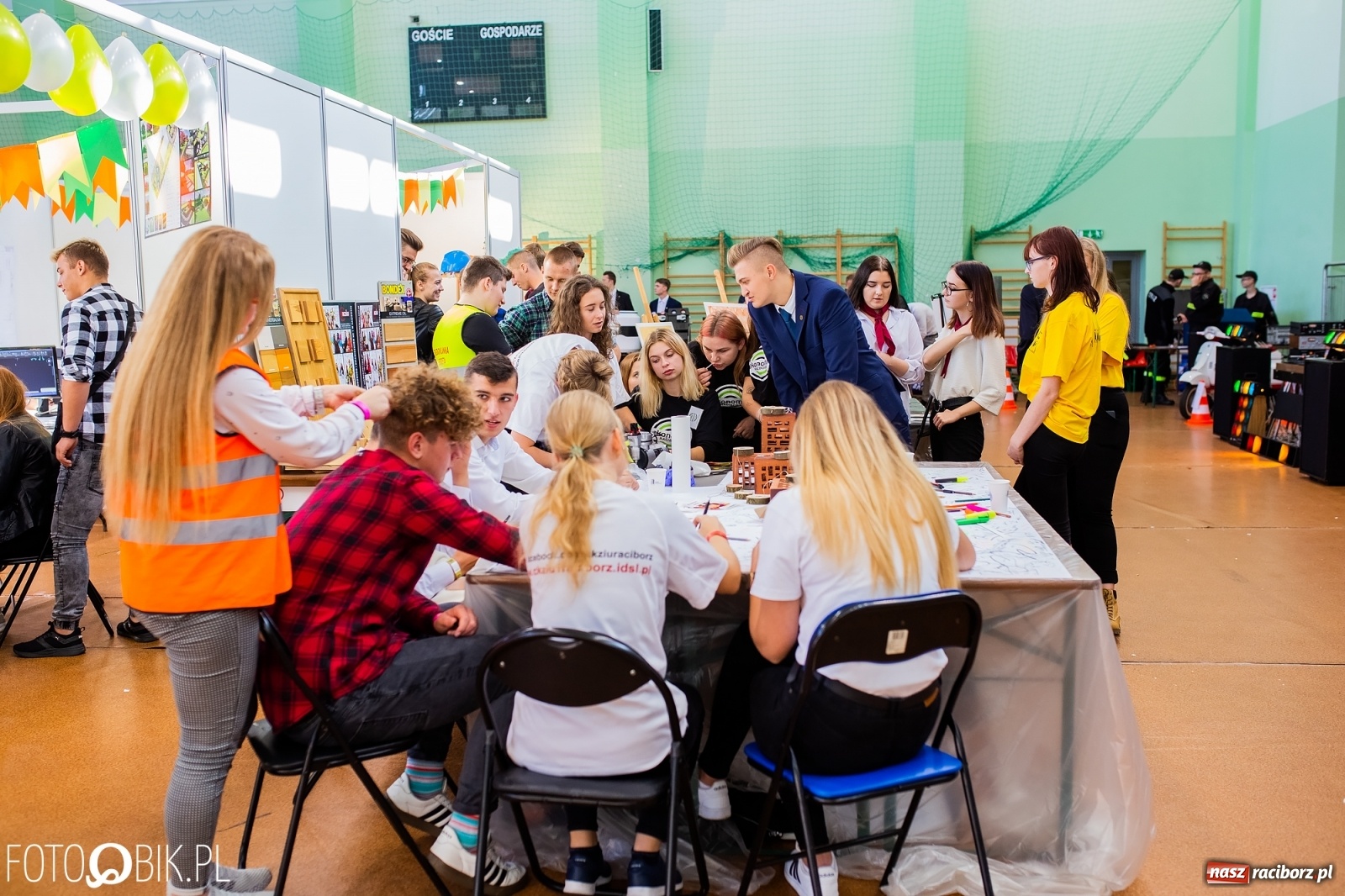 Zdjęcie w galerii na portalu naszraciborz.pl: Raciborski Festiwal Perspektyw w Arenie Rafako wiadomości z regionu