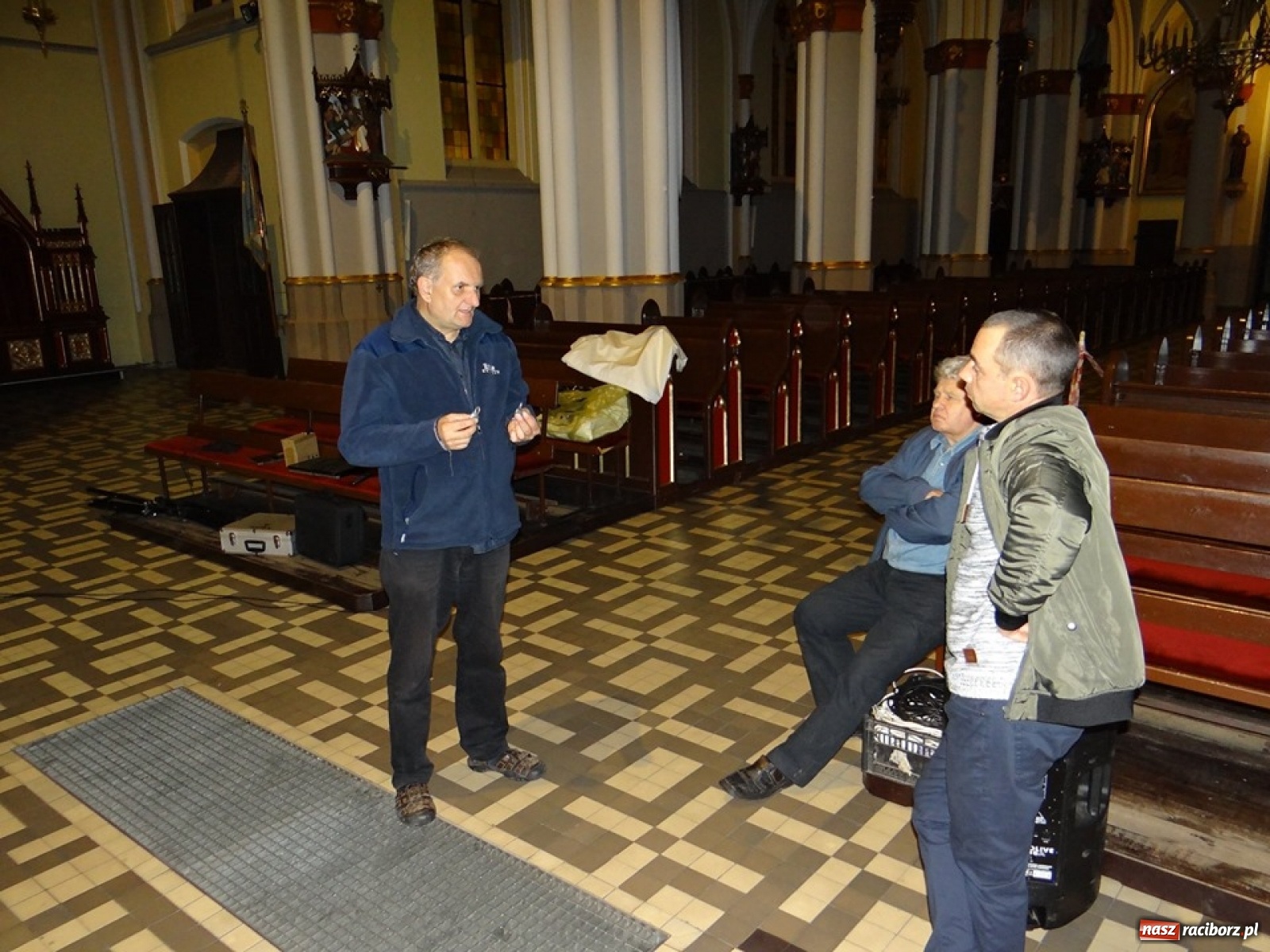 Zdjęcie w galerii na portalu naszraciborz.pl: Kościół na Ostrogu już w niedzielę zamieni się w kino  wiadomości z regionu