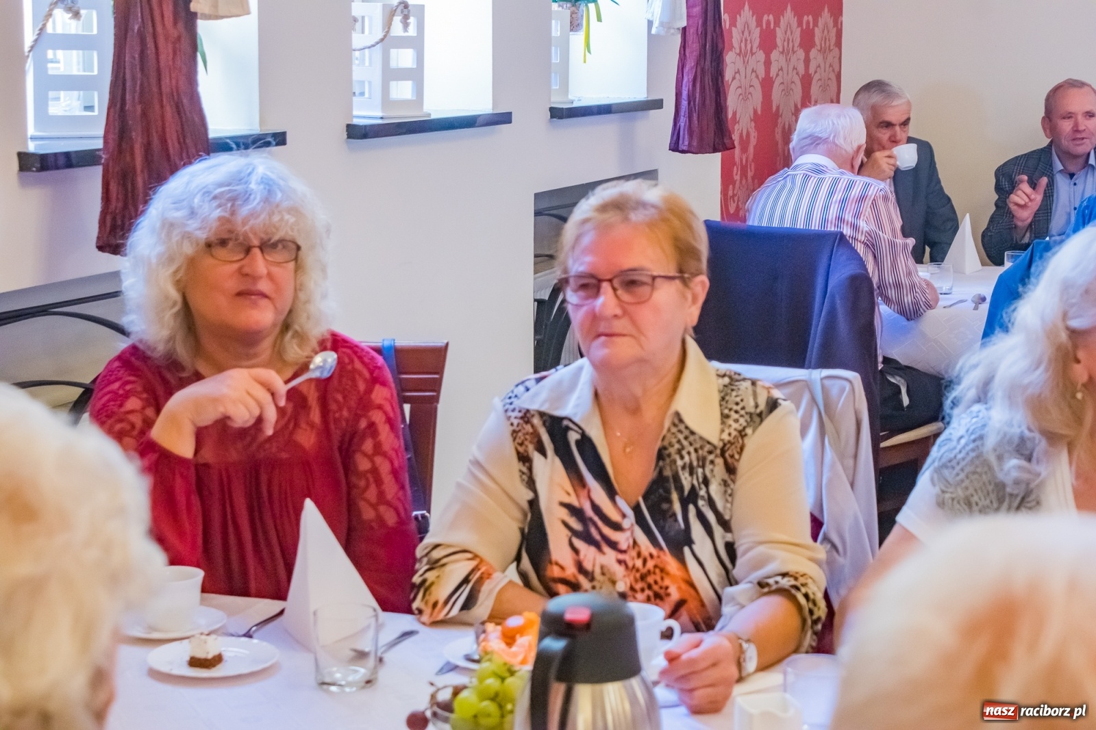 Zdjęcie w galerii na portalu naszraciborz.pl: Seniorzy świętowali w Raciborskiej [FOTO] wiadomości z regionu