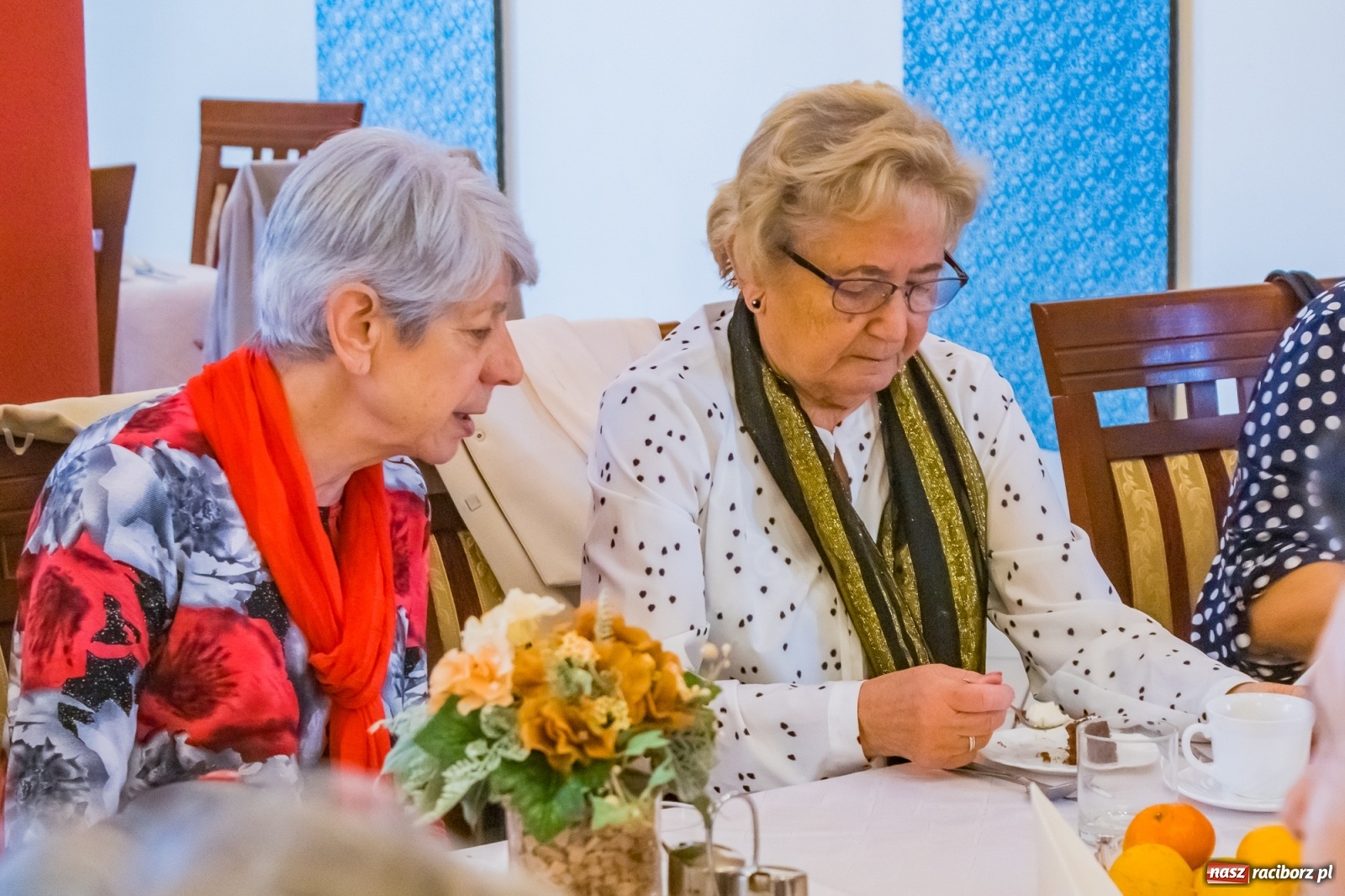 Zdjęcie w galerii na portalu naszraciborz.pl: Seniorzy świętowali w Raciborskiej [FOTO] wiadomości z regionu