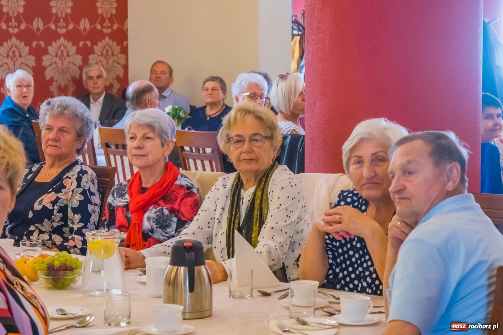 Zdjęcie w galerii na portalu naszraciborz.pl: Seniorzy świętowali w Raciborskiej [FOTO] wiadomości z regionu