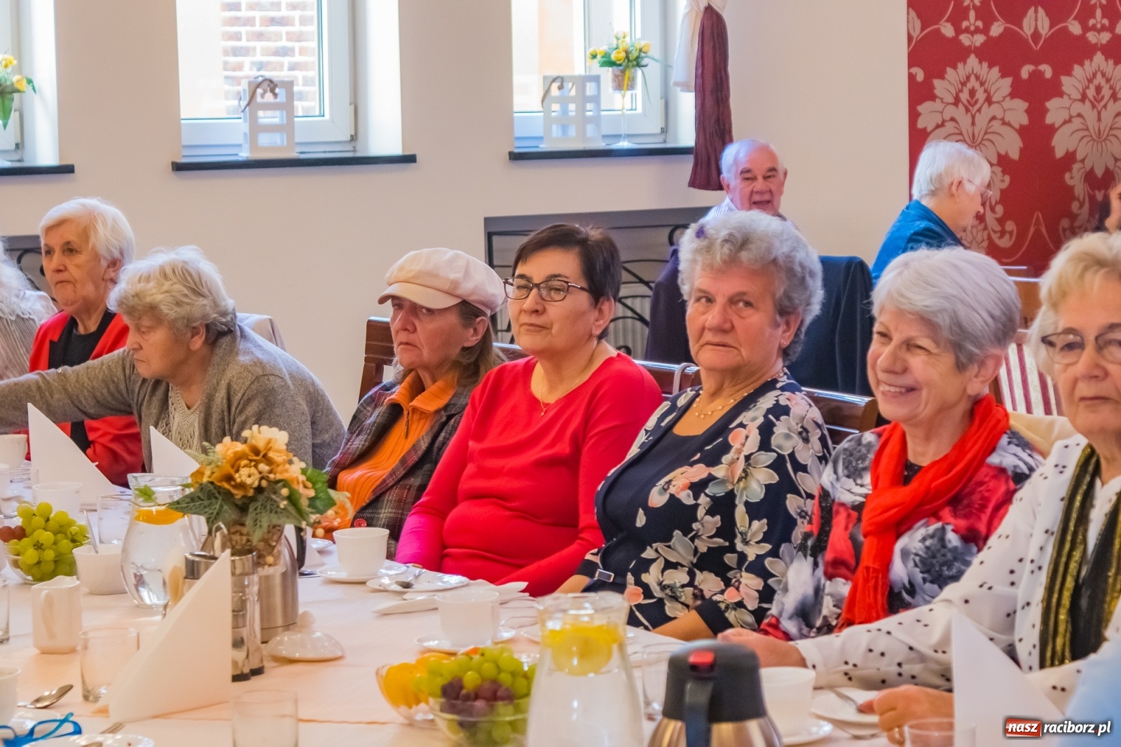 Zdjęcie w galerii na portalu naszraciborz.pl: Seniorzy świętowali w Raciborskiej [FOTO] wiadomości z regionu